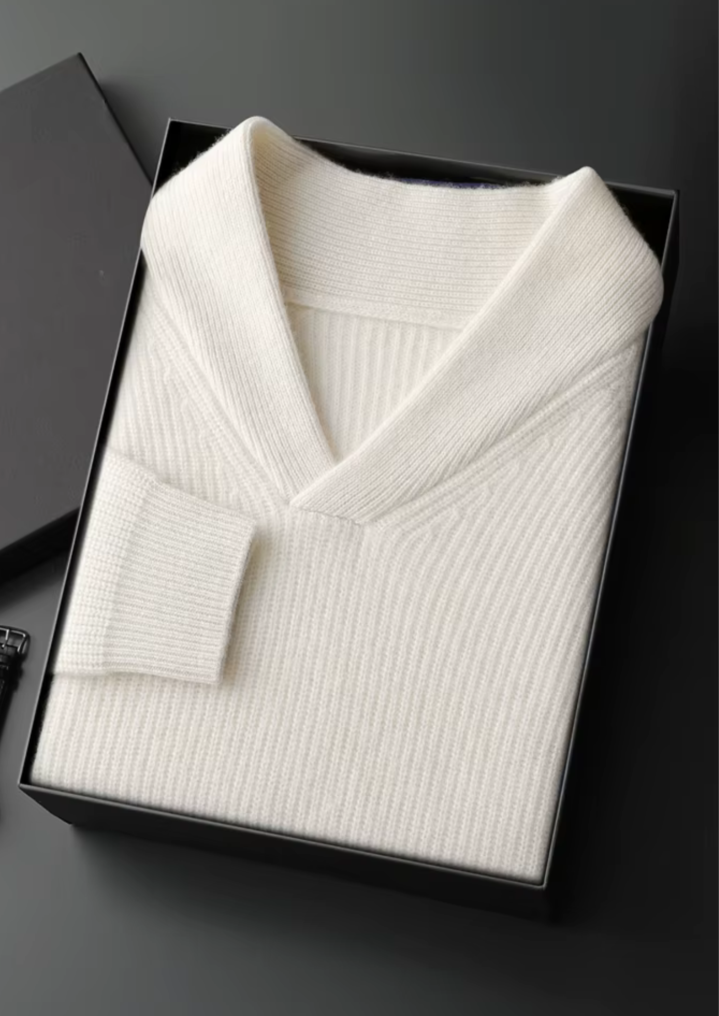 Veroux Mode | Men’s Premium Cashmere Ribbed V-Neck Sweater