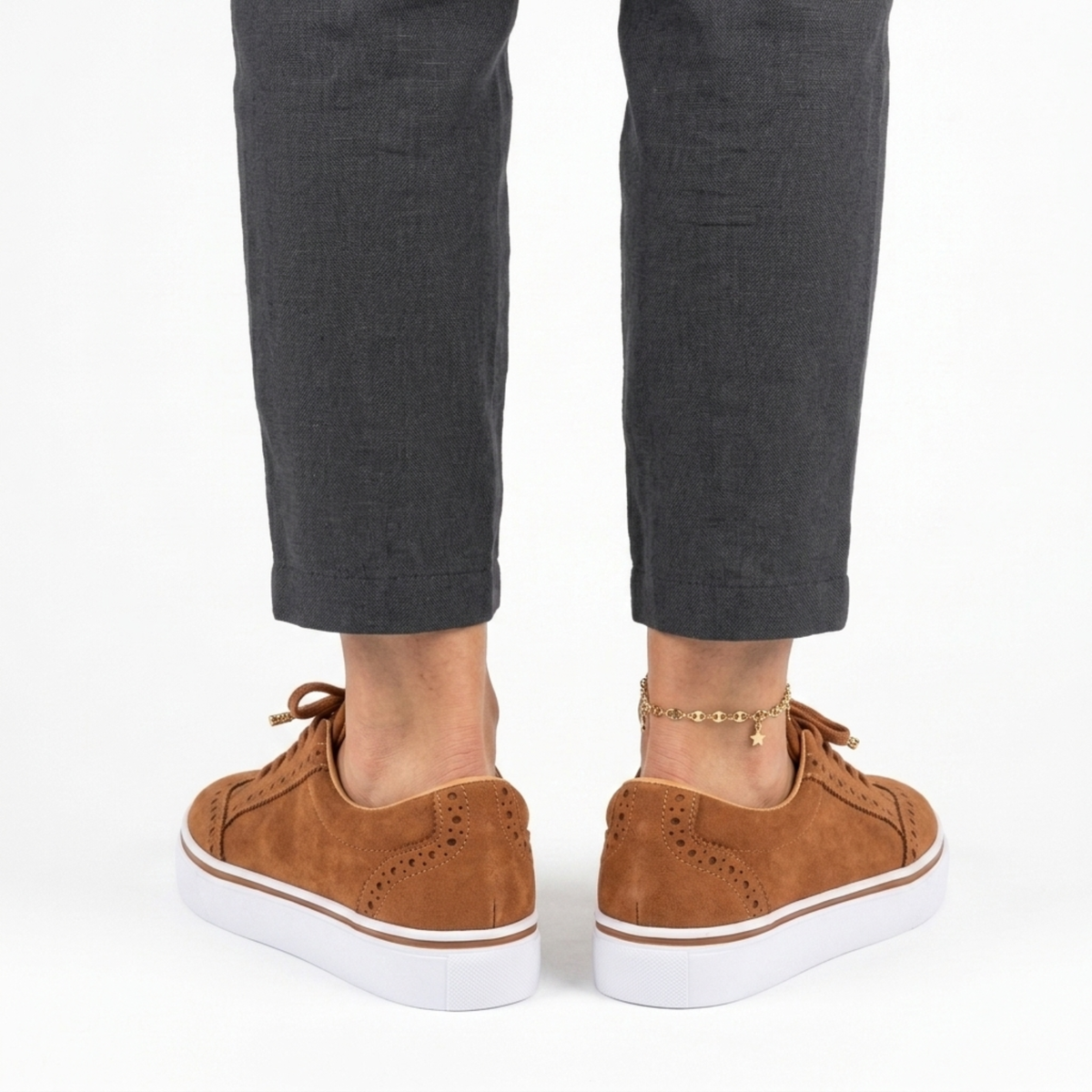 Women's lace-up sneakers — platform sole with wingtip detail — daily walking