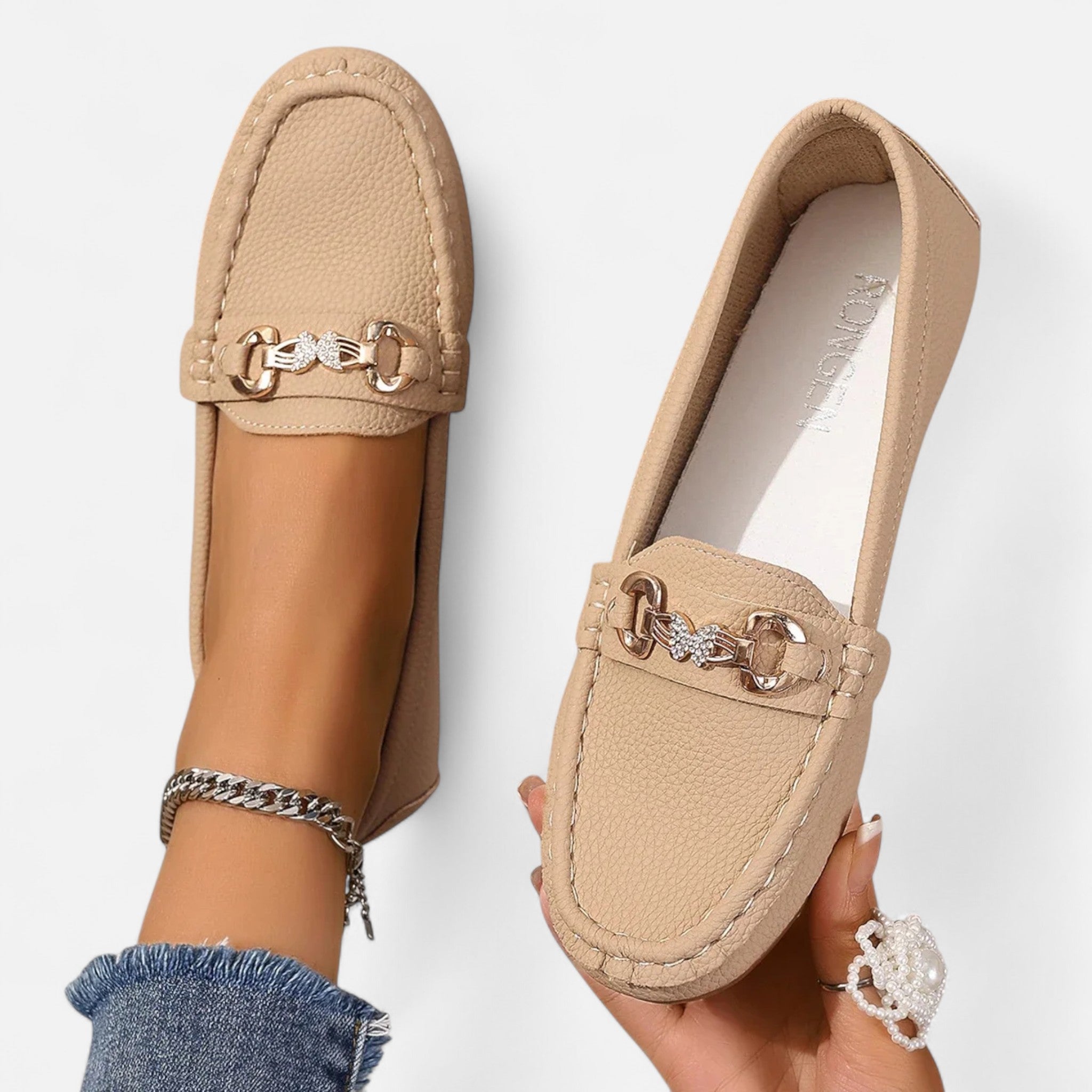 Veroux Mode | Women’s Heritage Round-Toe Loafers