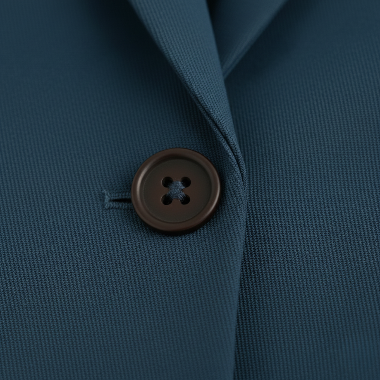 Women's Long-sleeved Solid Color Commuter Blazer