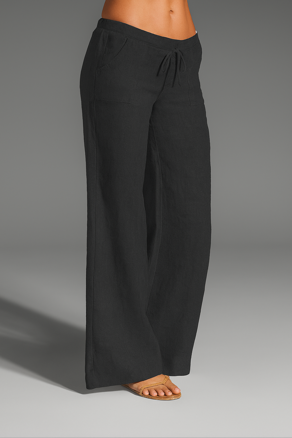 Women's wide-leg linen trousers with an elastic waist