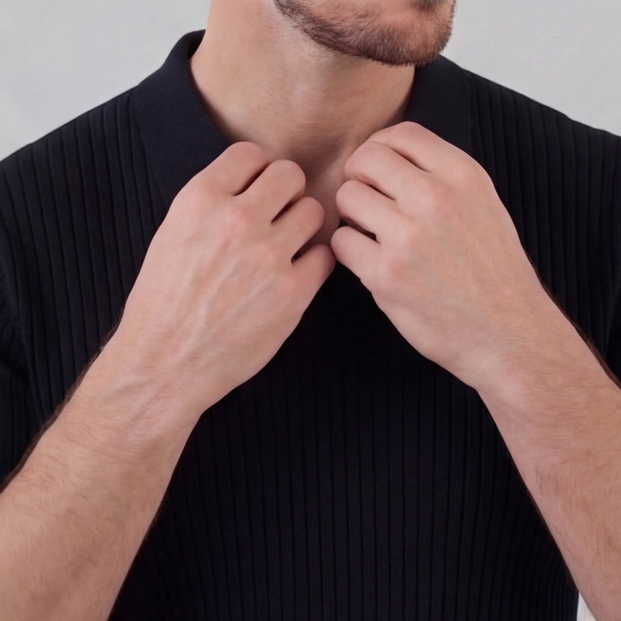 Men's knit polo shirt | cotton blend tailored fit
