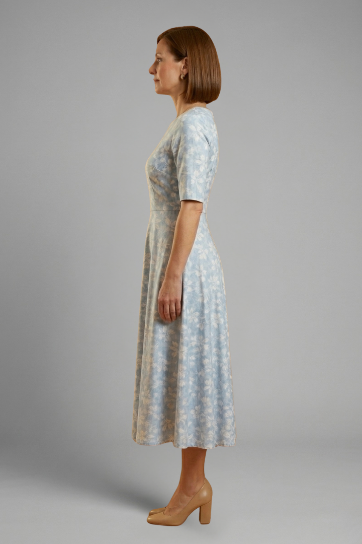 Women's midi dress - short sleeve regular fit V-neck dress with pockets | home