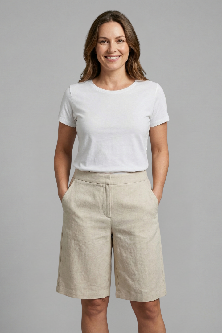 Women's shorts - straight leg knee-length linen bermuda shorts with elastic waist