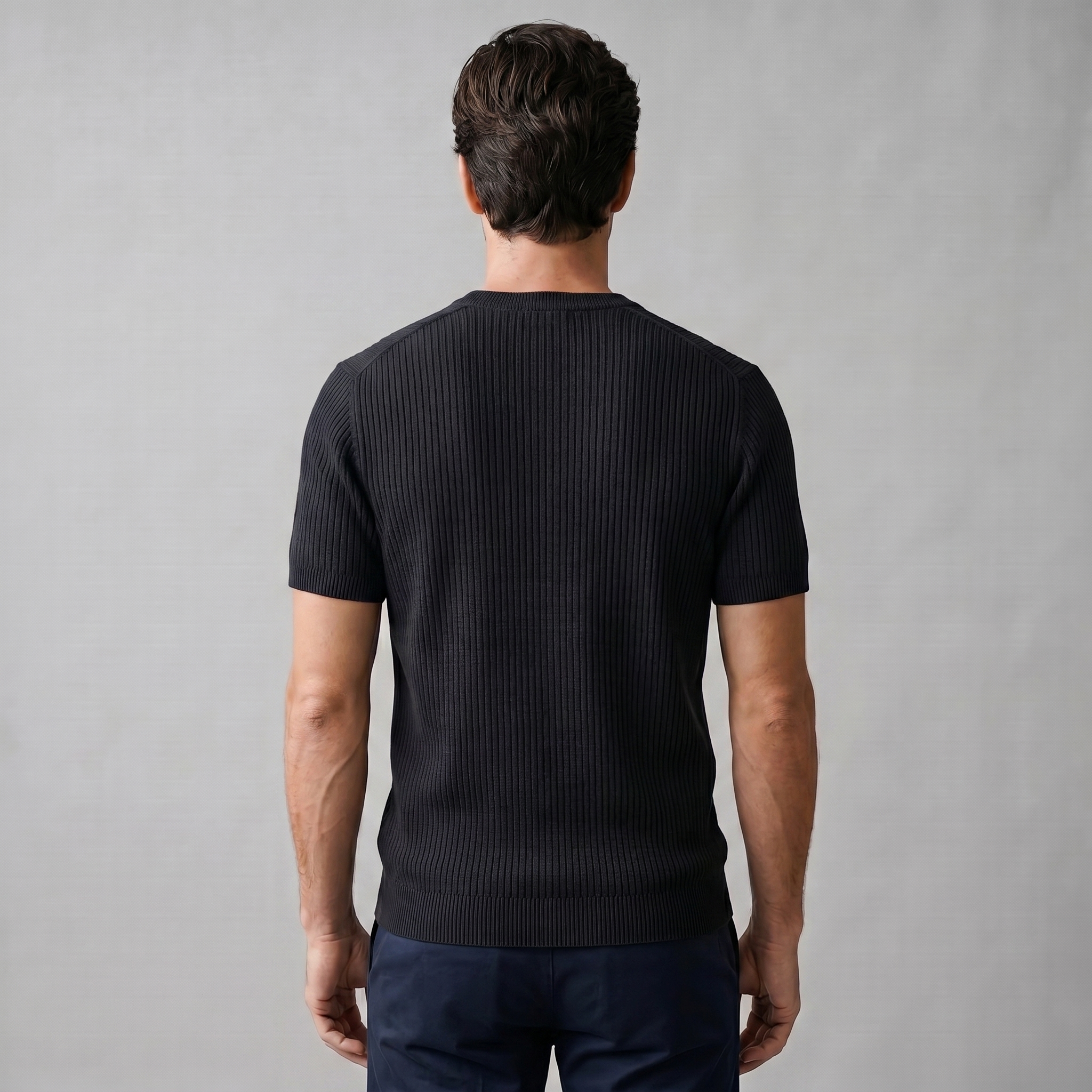 Men's Ribbed Knit Crew Neck