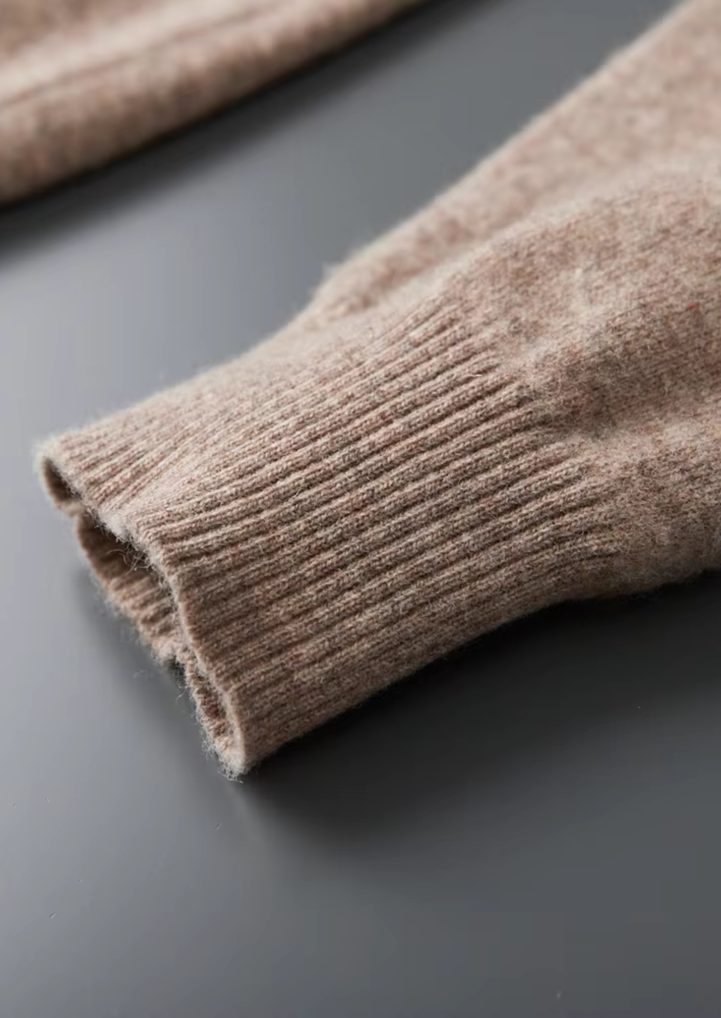 Veroux Mode | Men’s Pure Extra-Fine Merino Wool Leisure Hoodie