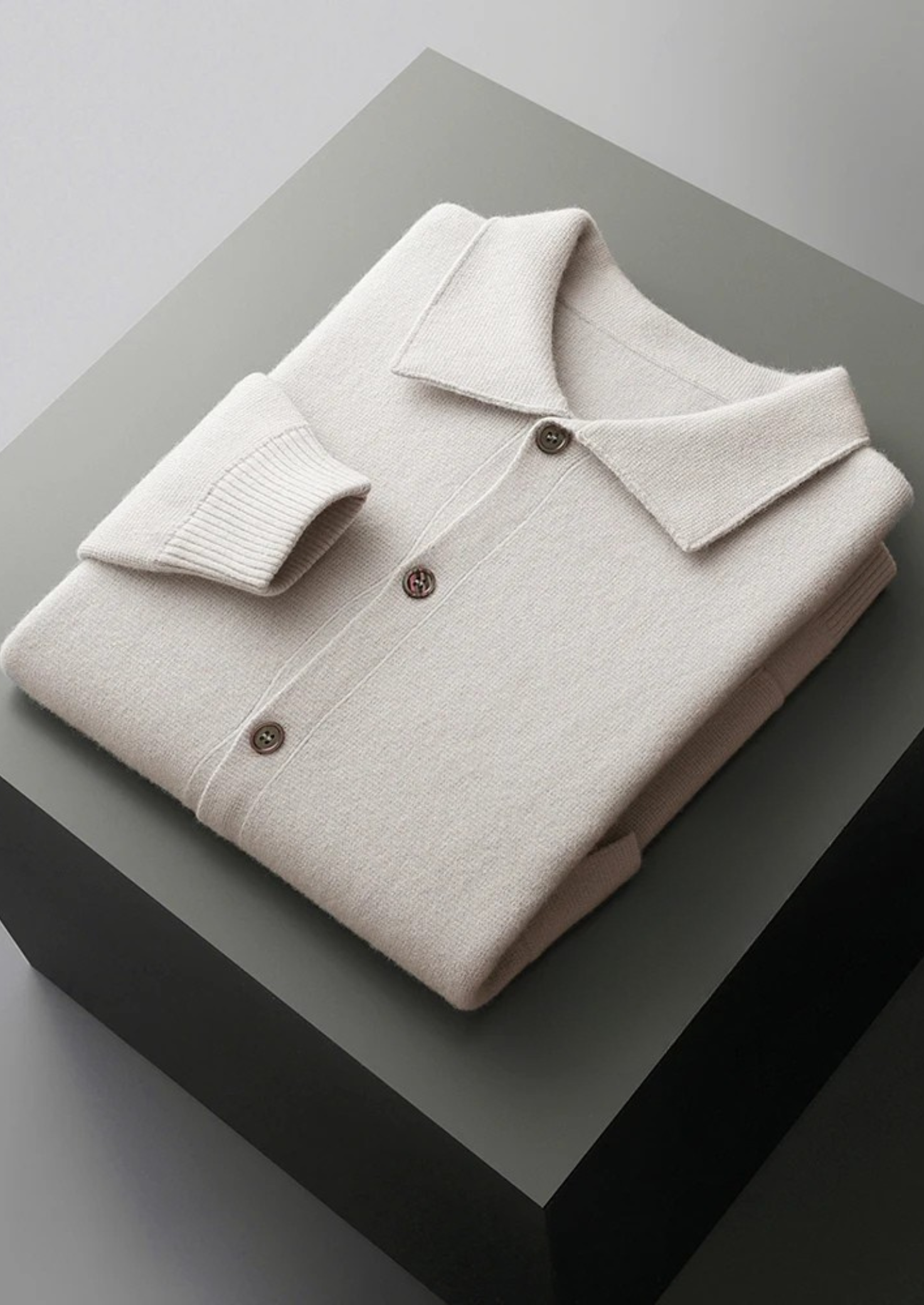 Veroux Mode | Men’s Pure Extra-Fine Merino Wool Button Overshirt