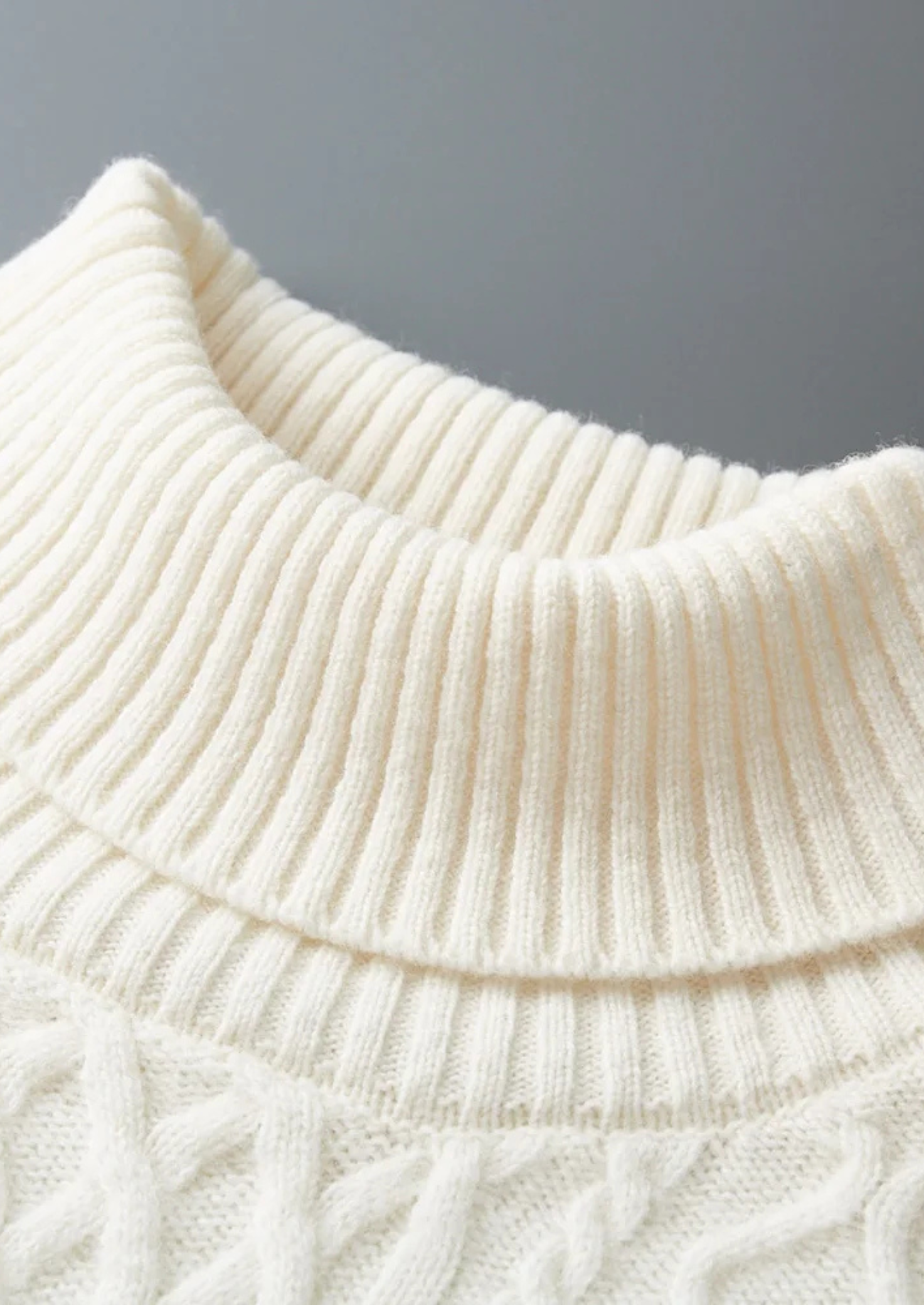 Veroux Mode | Men’s Pure Extra-Fine Merino Wool Wintertime Rollneck