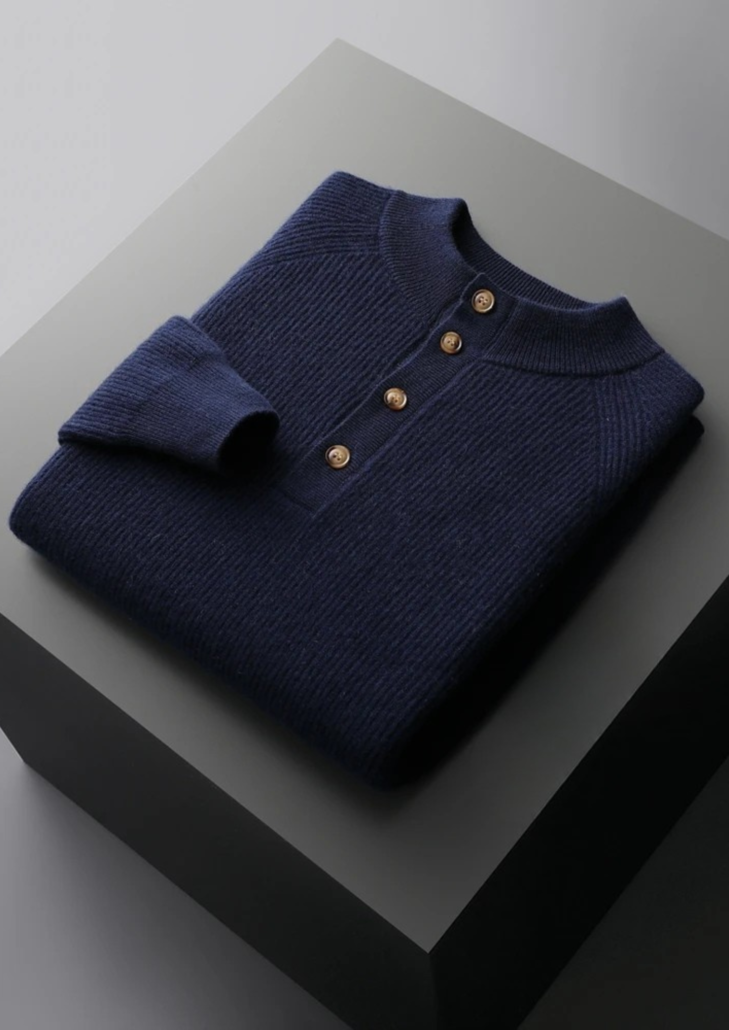 Veroux Mode | Men’s Premium Cashmere Classic Ribbed Henley Sweater
