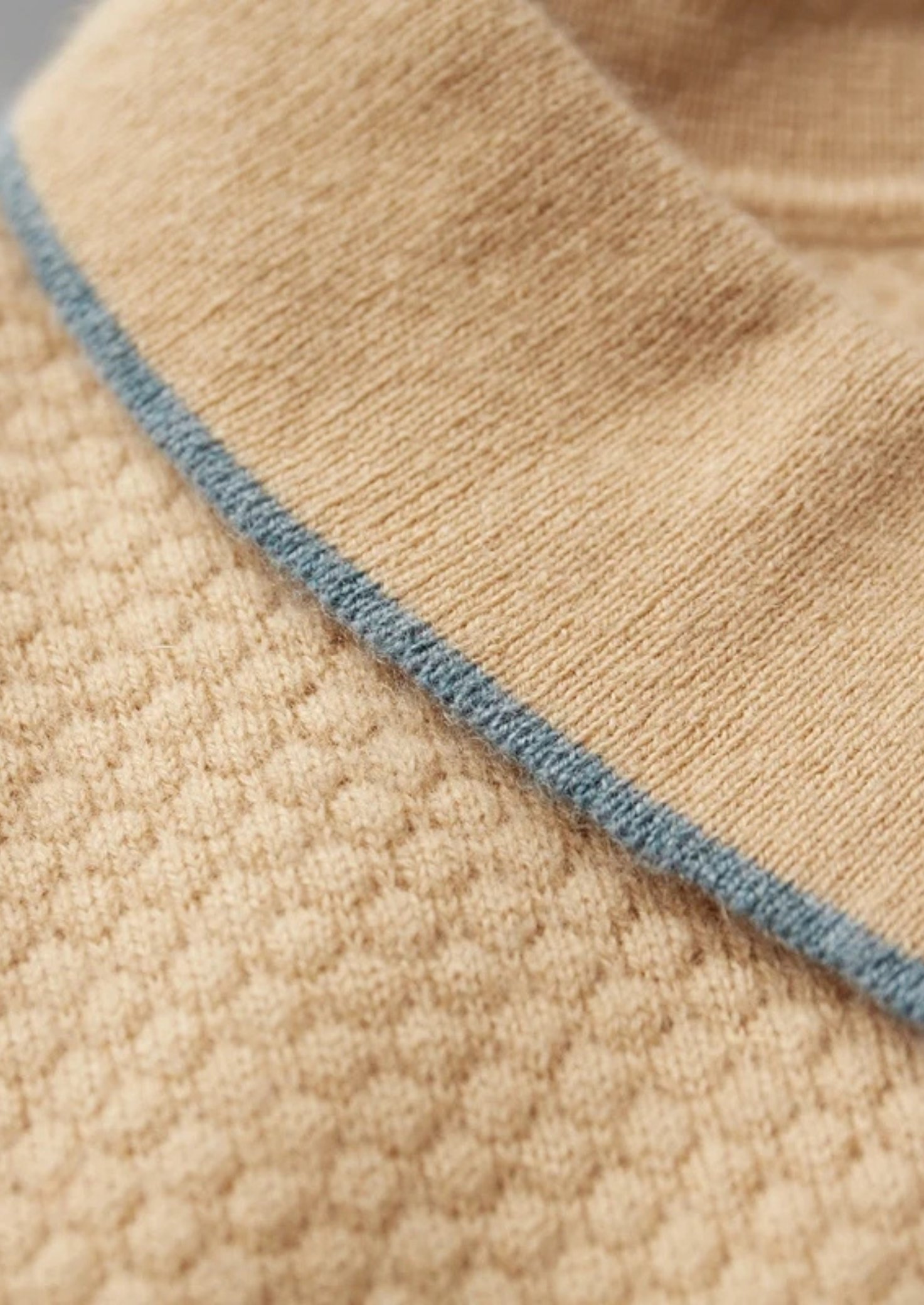 Veroux Mode | Men’s Premium Cashmere Two-Tone Polo