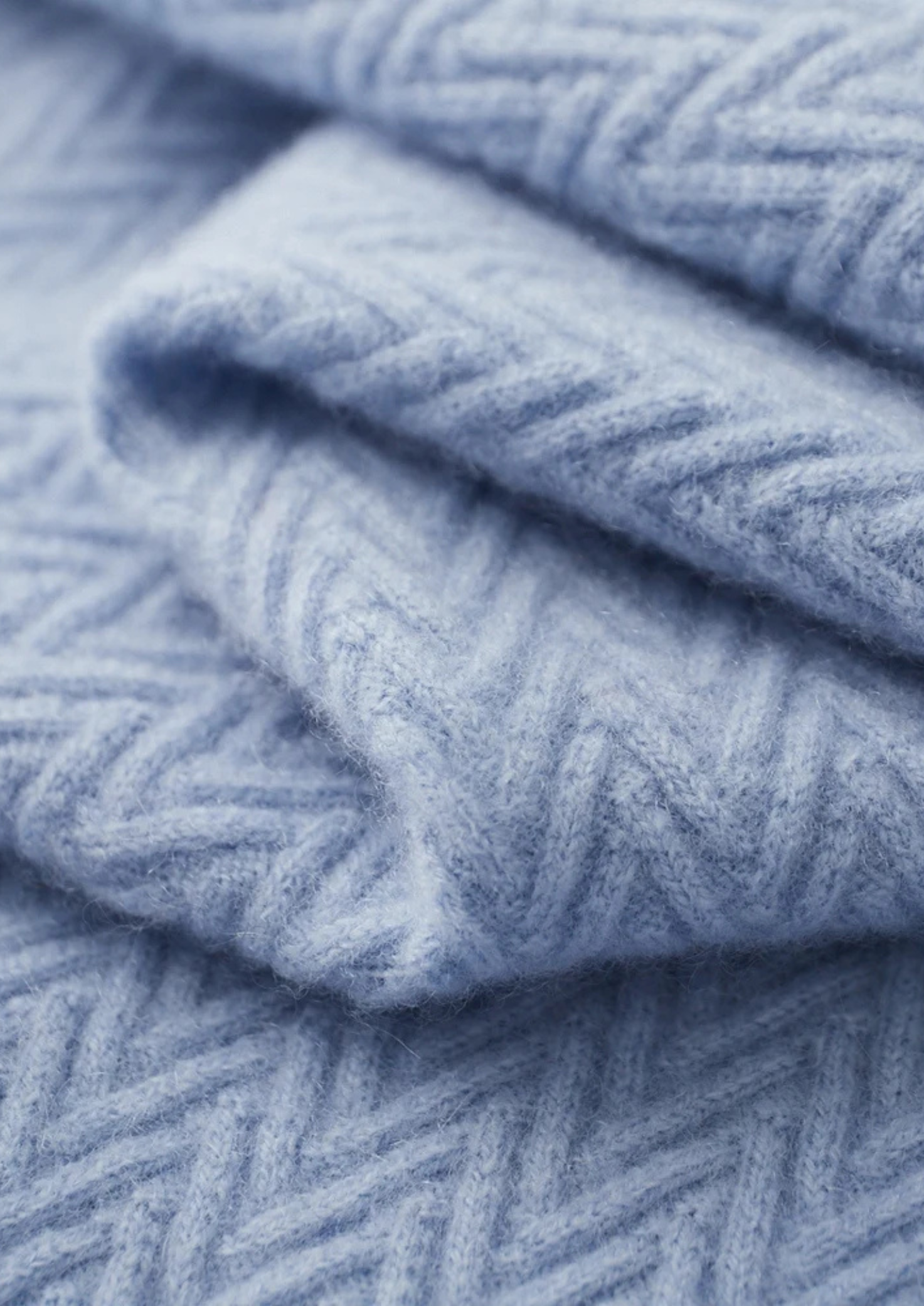 Veroux Mode | Men’s Premium Cashmere Zigzag Button Sweater