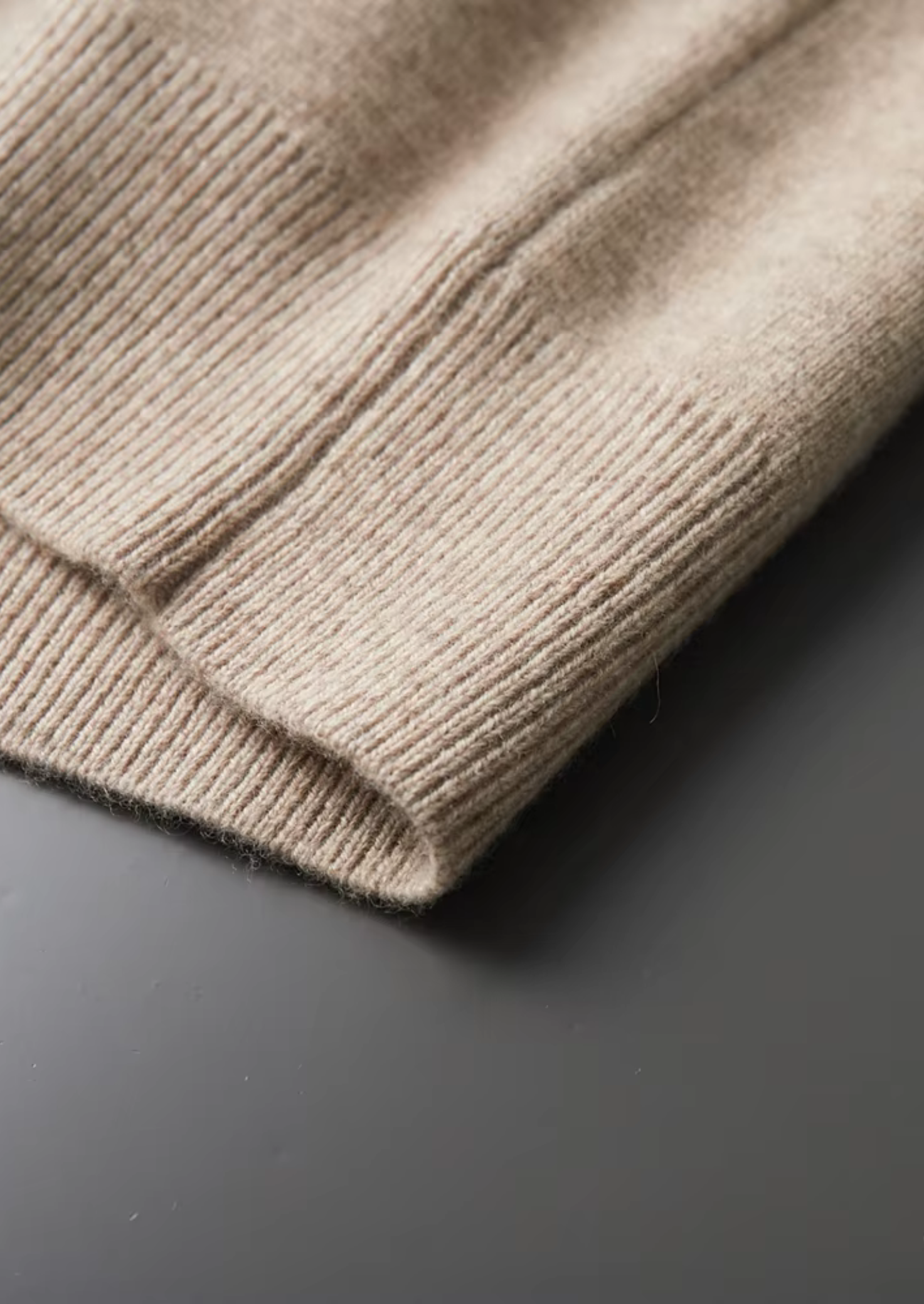 Veroux Mode | Men’s Pure Extra-Fine Merino Wool Zip Polo Cardigan