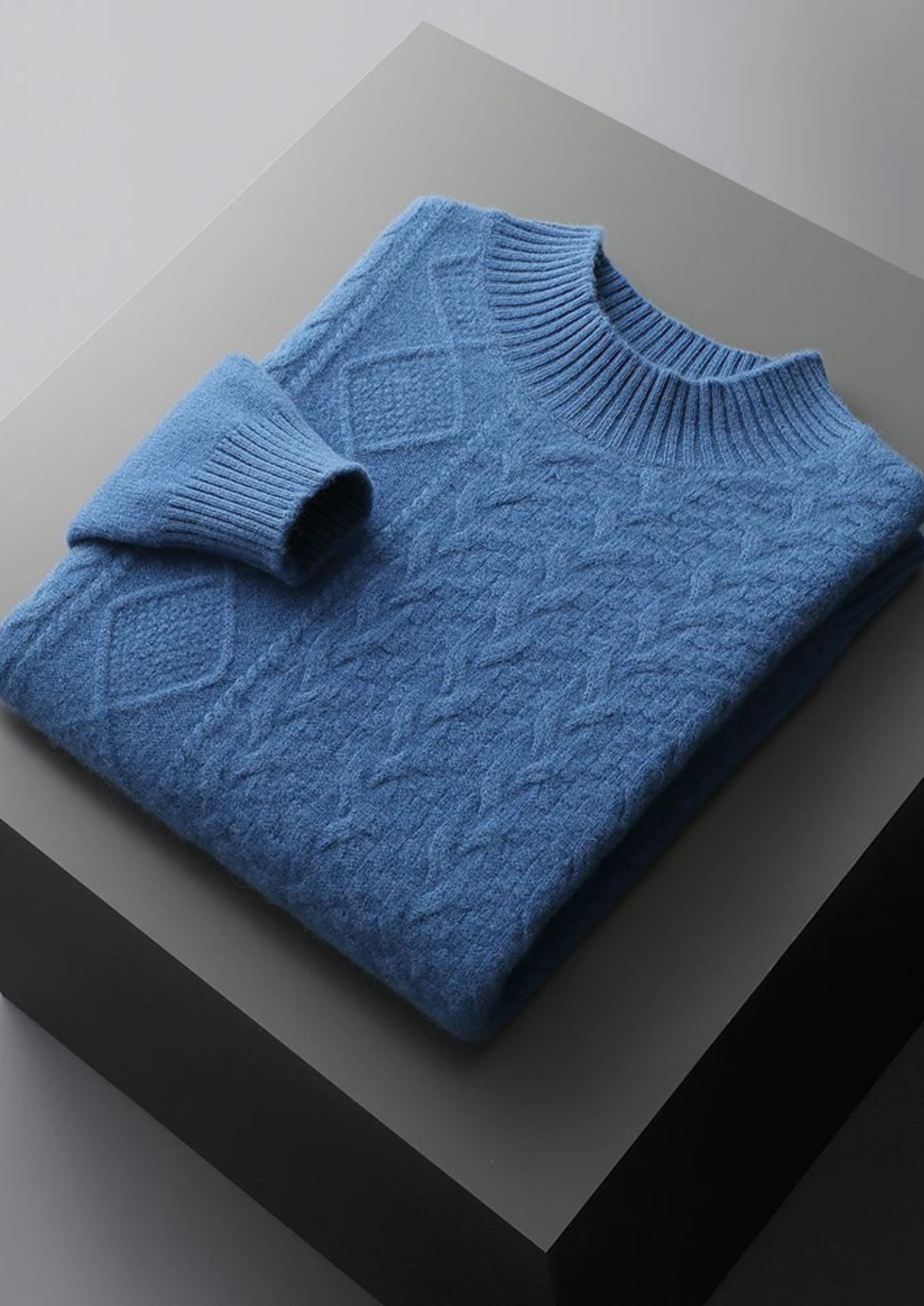 Veroux Mode | Men’s Pure Extra-Fine Merino Wool Jacquard Mockneck