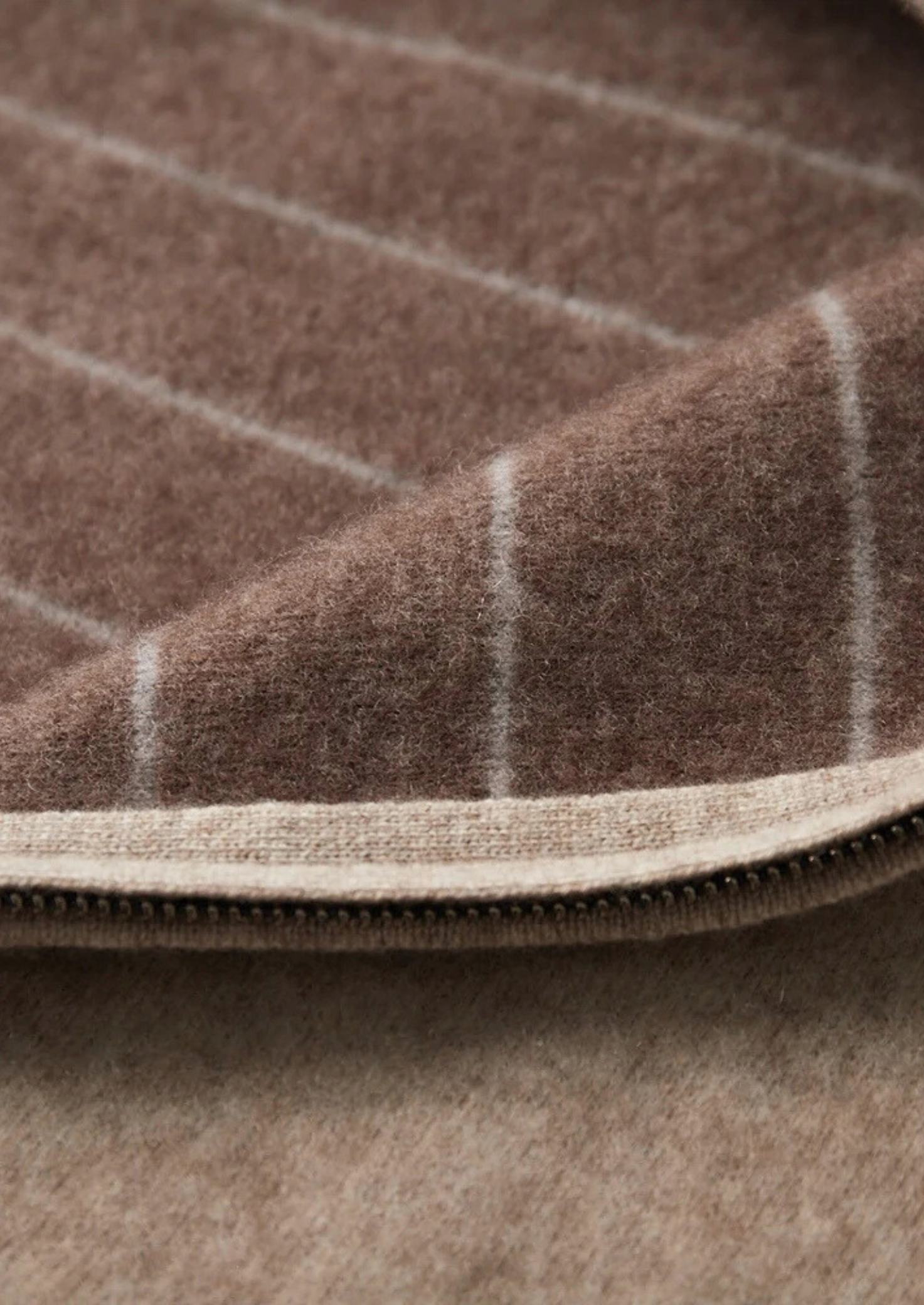 Veroux Mode | Men’s Premium Cashmere Two-Tone Zip Cardigan