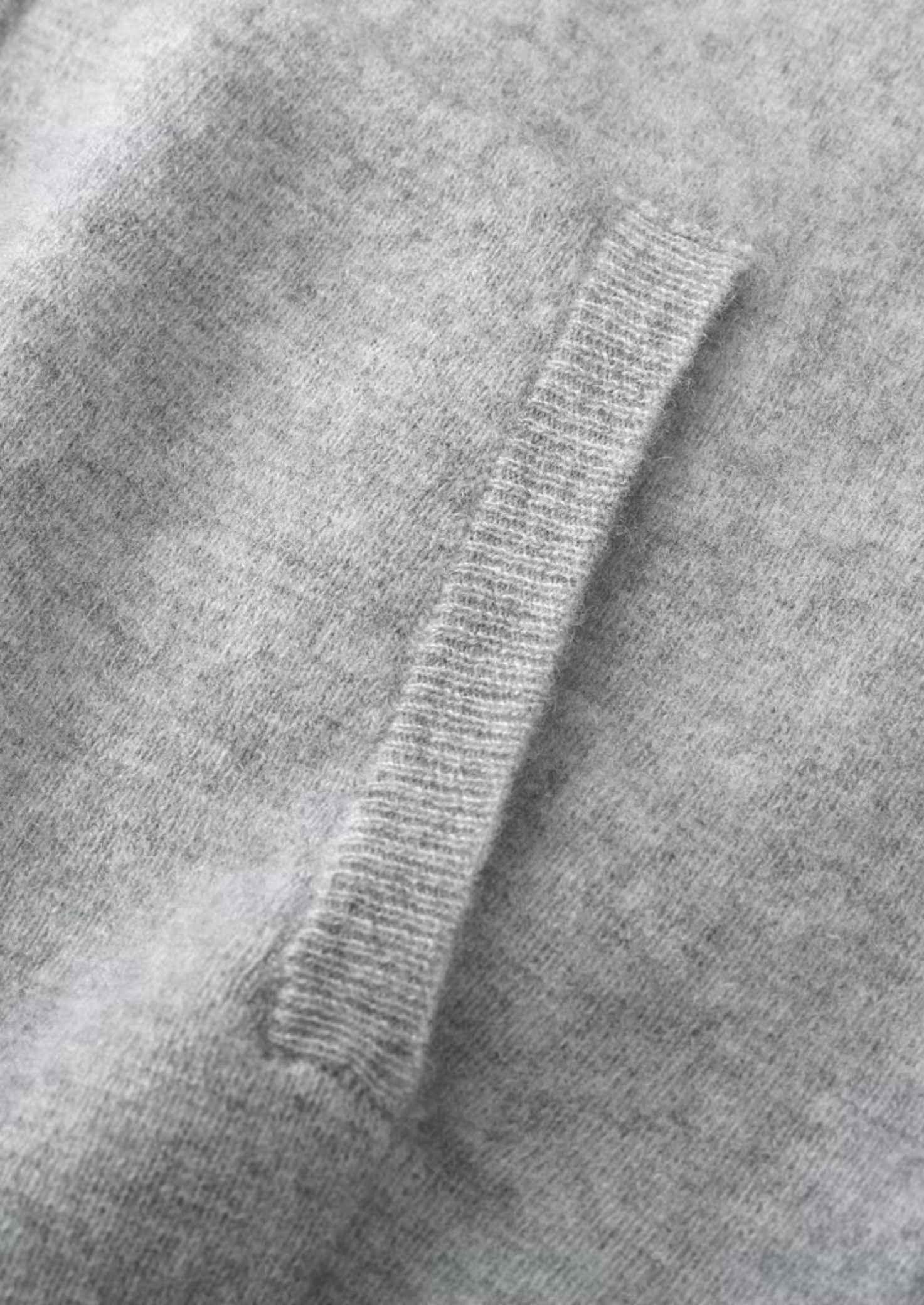 Veroux Mode | Men’s Pure Extra-Fine Merino Wool Zipper Hoodie