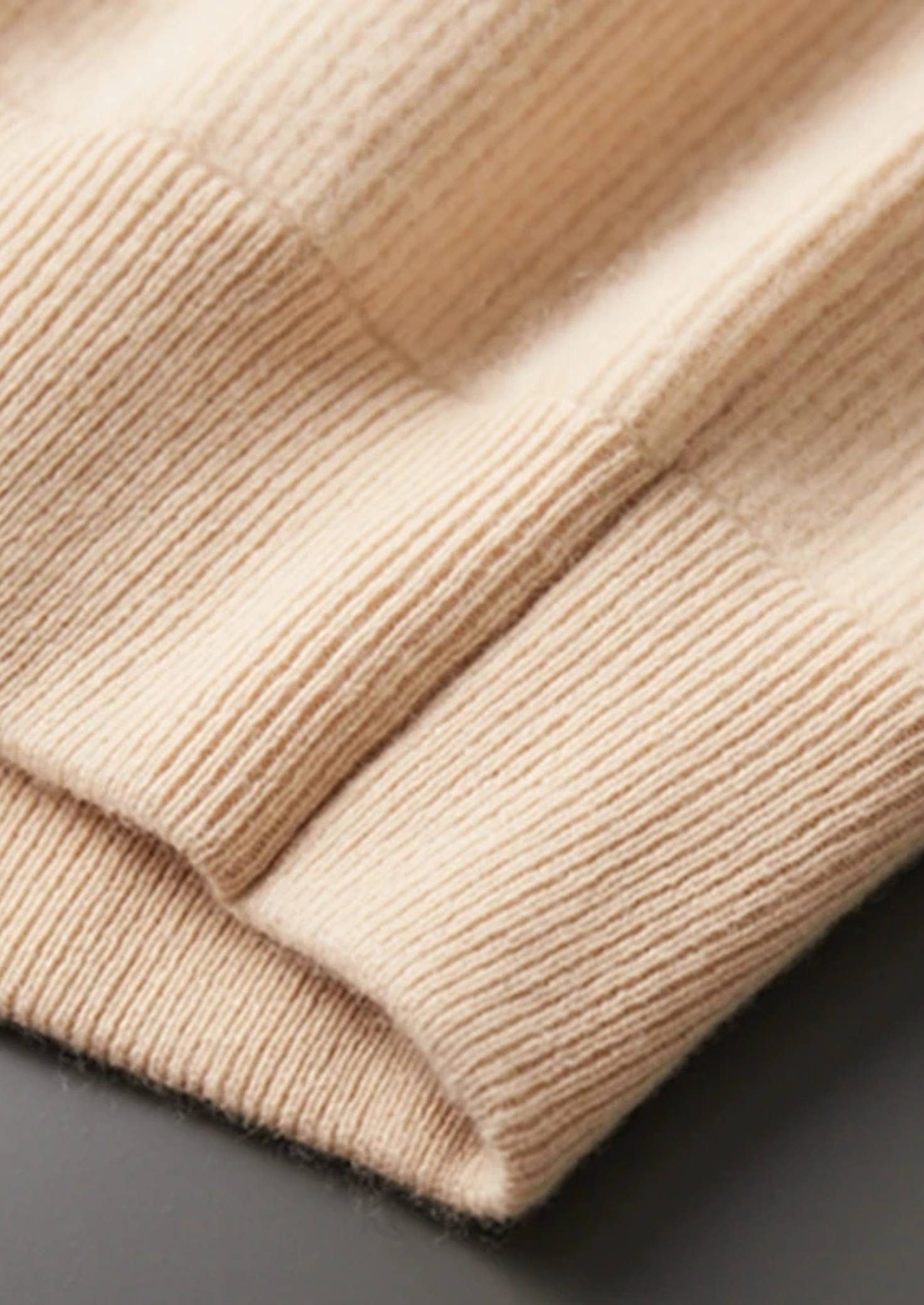 Veroux Mode | Men’s Pure Extra-Fine Merino Wool Ribbed Zip Cardigan