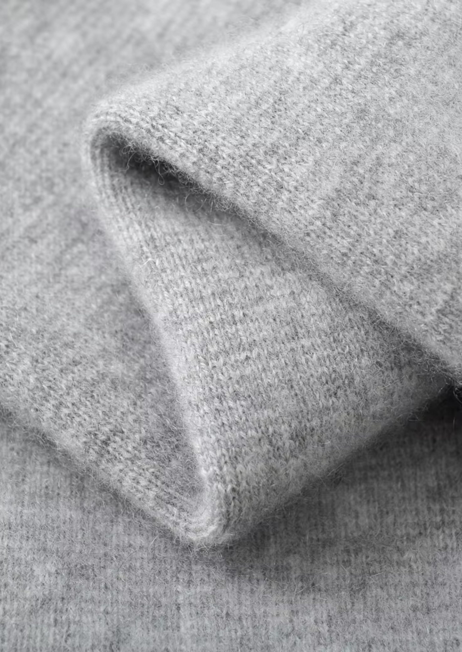 Veroux Mode | Men’s Pure Extra-Fine Merino Wool Zipper Hoodie