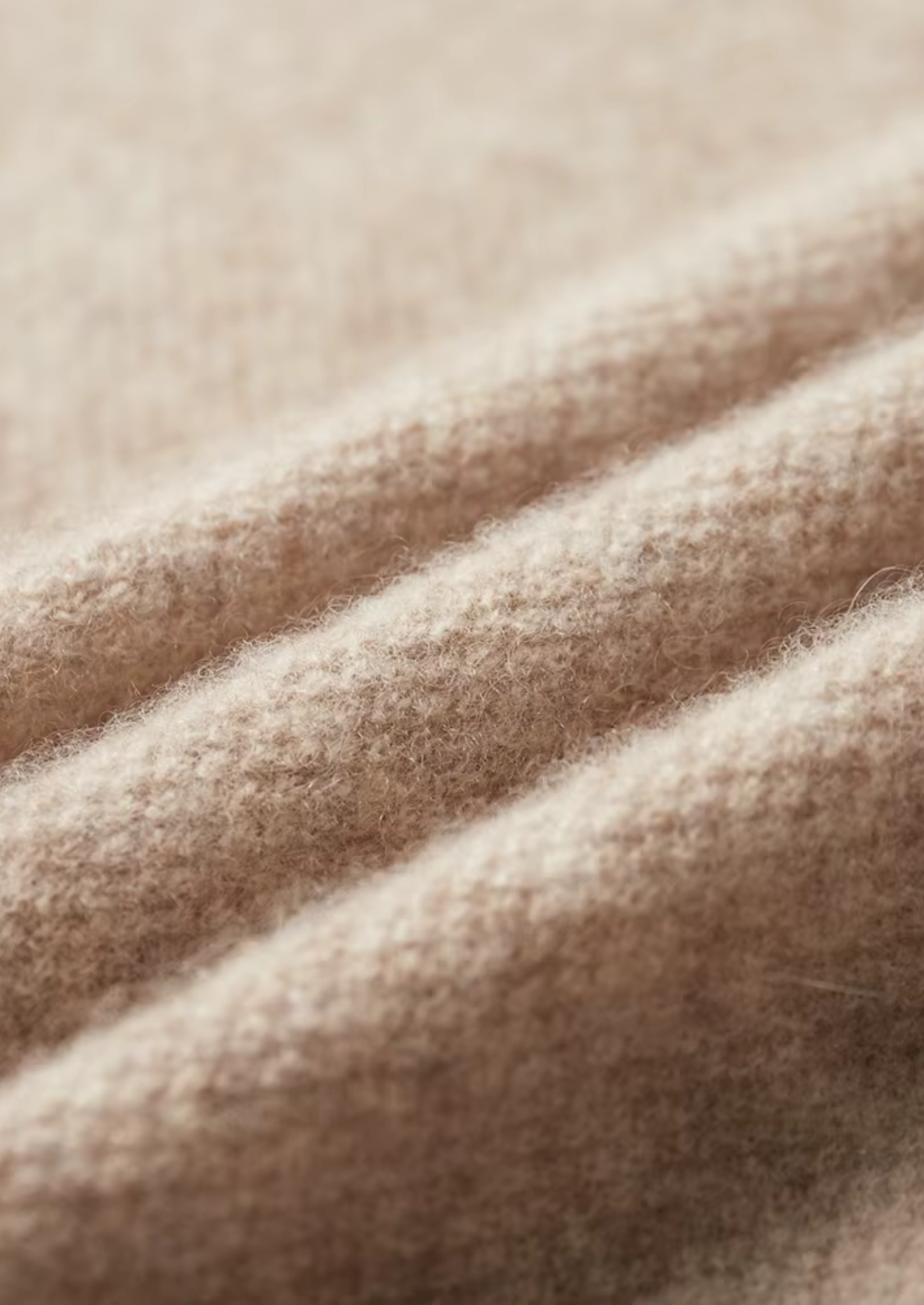 Veroux Mode | Men’s Premium Cashmere Classic Henley Sweater