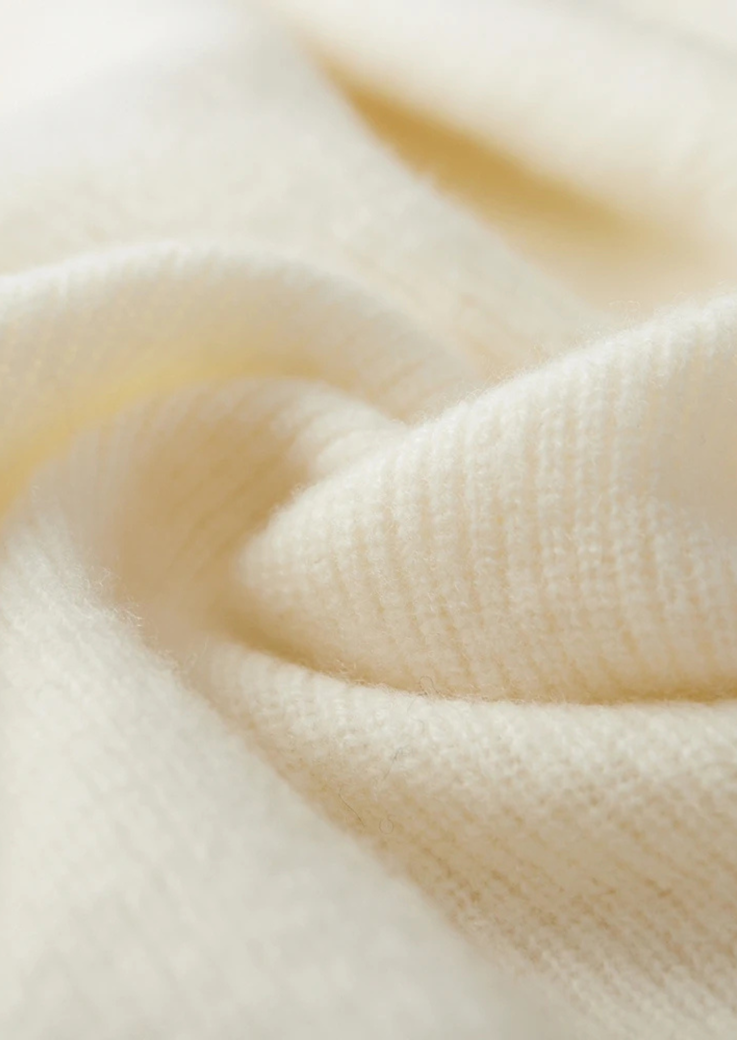 Veroux Mode | Men’s Premium Cashmere Ribbed Half-Zip Sweater