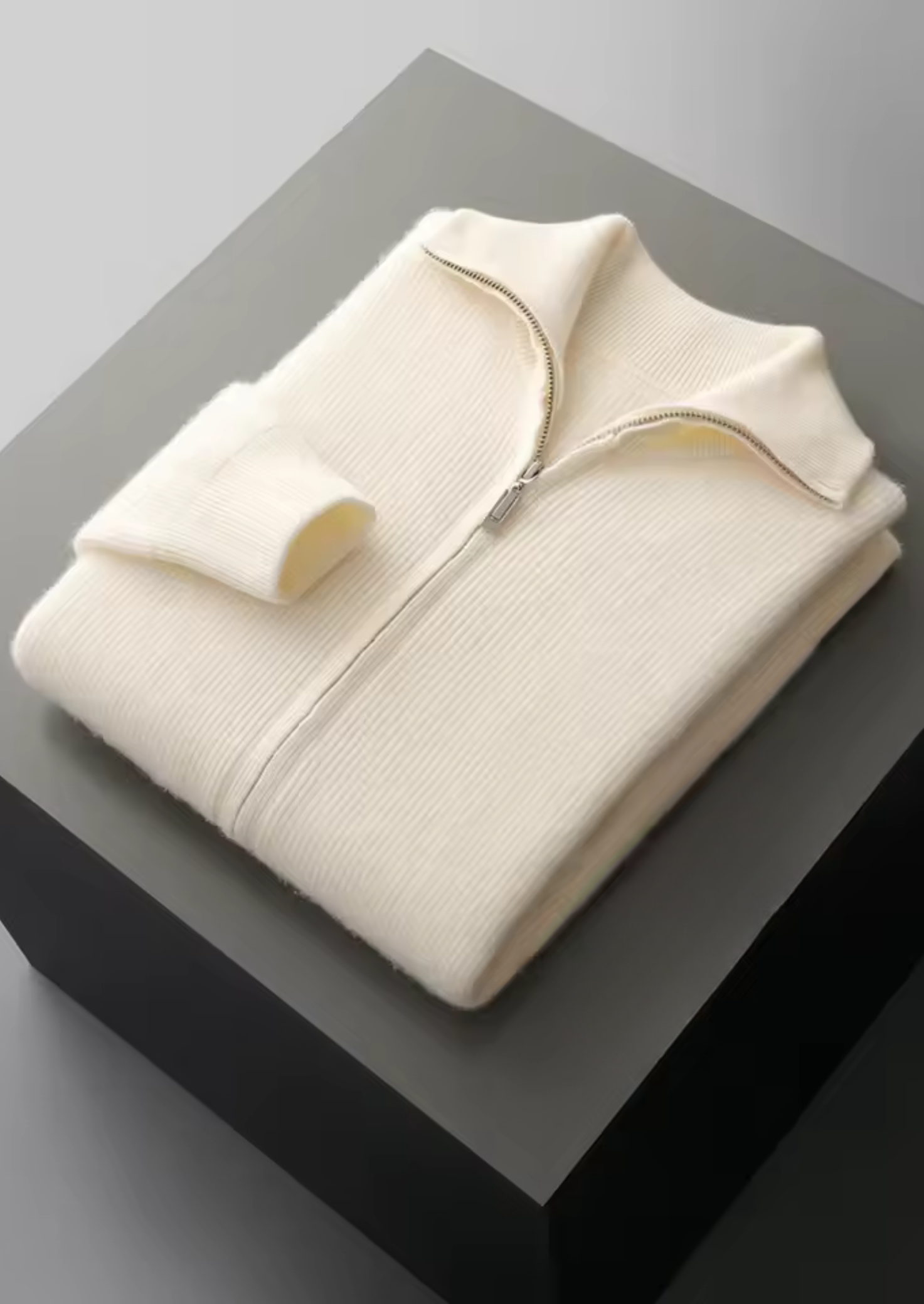 Veroux Mode | Men’s Pure Extra-Fine Merino Wool Ribbed Zipper Cardigan