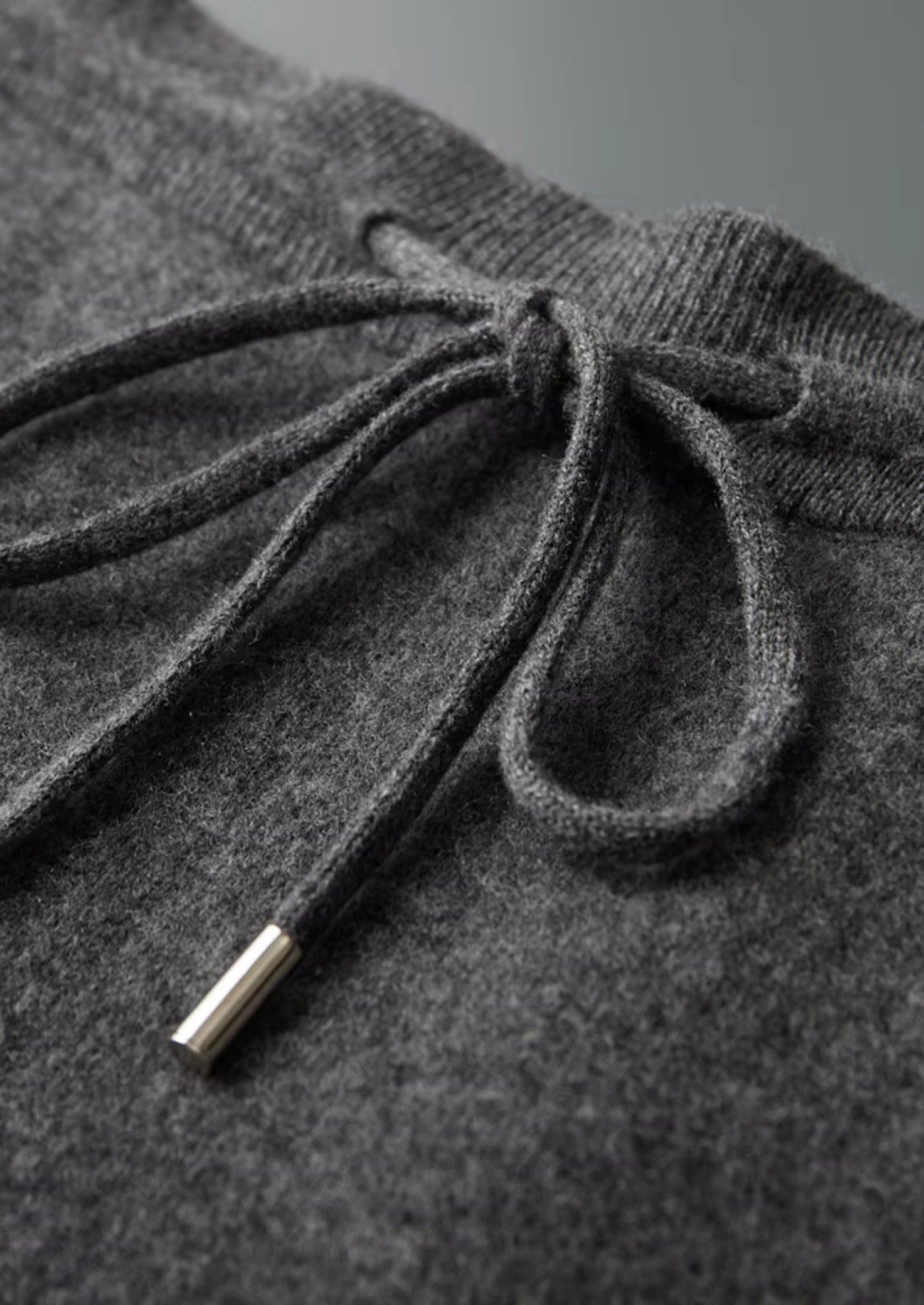 Veroux Mode | Men’s Pure Extra-Fine Merino Wool Wide Leisure Trousers