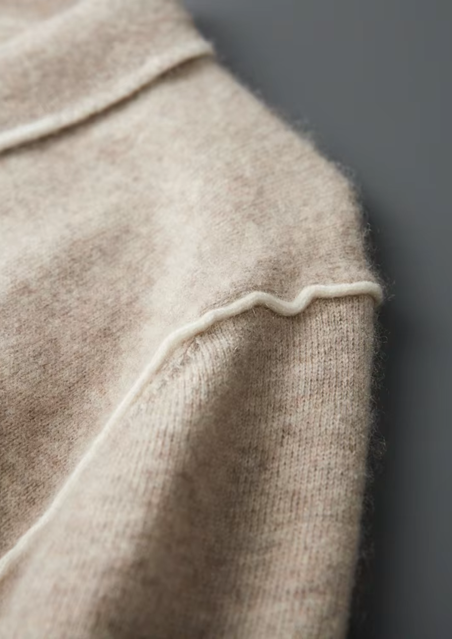 Veroux Mode | Men’s Premium Cashmere Two Tone Button Polo