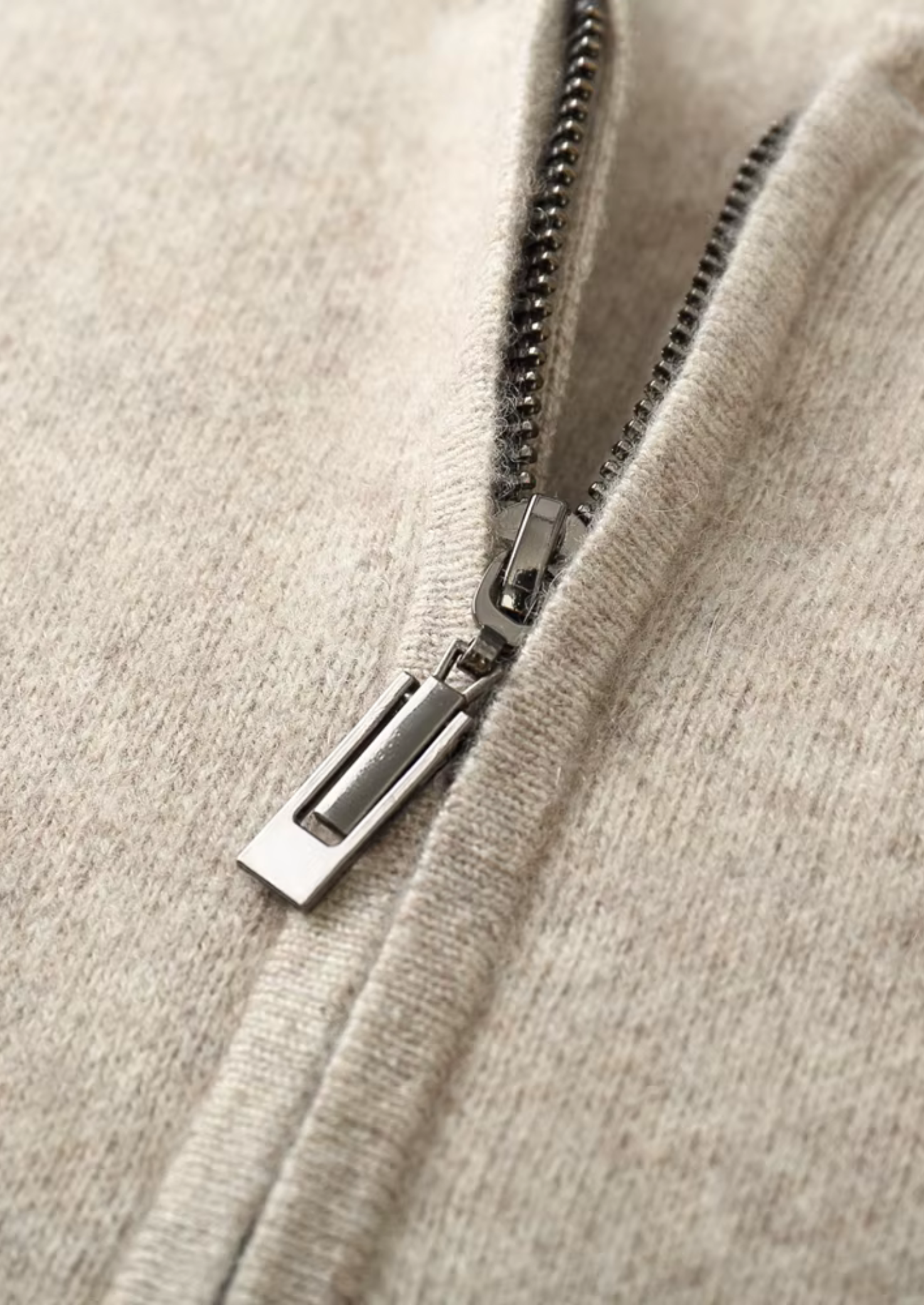 Veroux Mode | Men’s Pure Extra-Fine Merino Wool V-Neck Cardigan