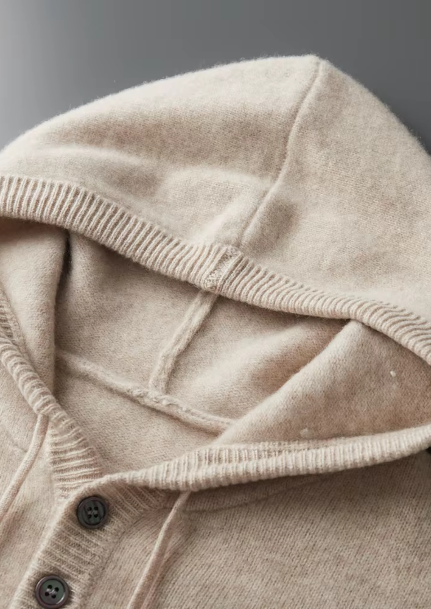 Veroux Mode | Men’s Pure Extra-Fine Merino Wool Button Hoodie