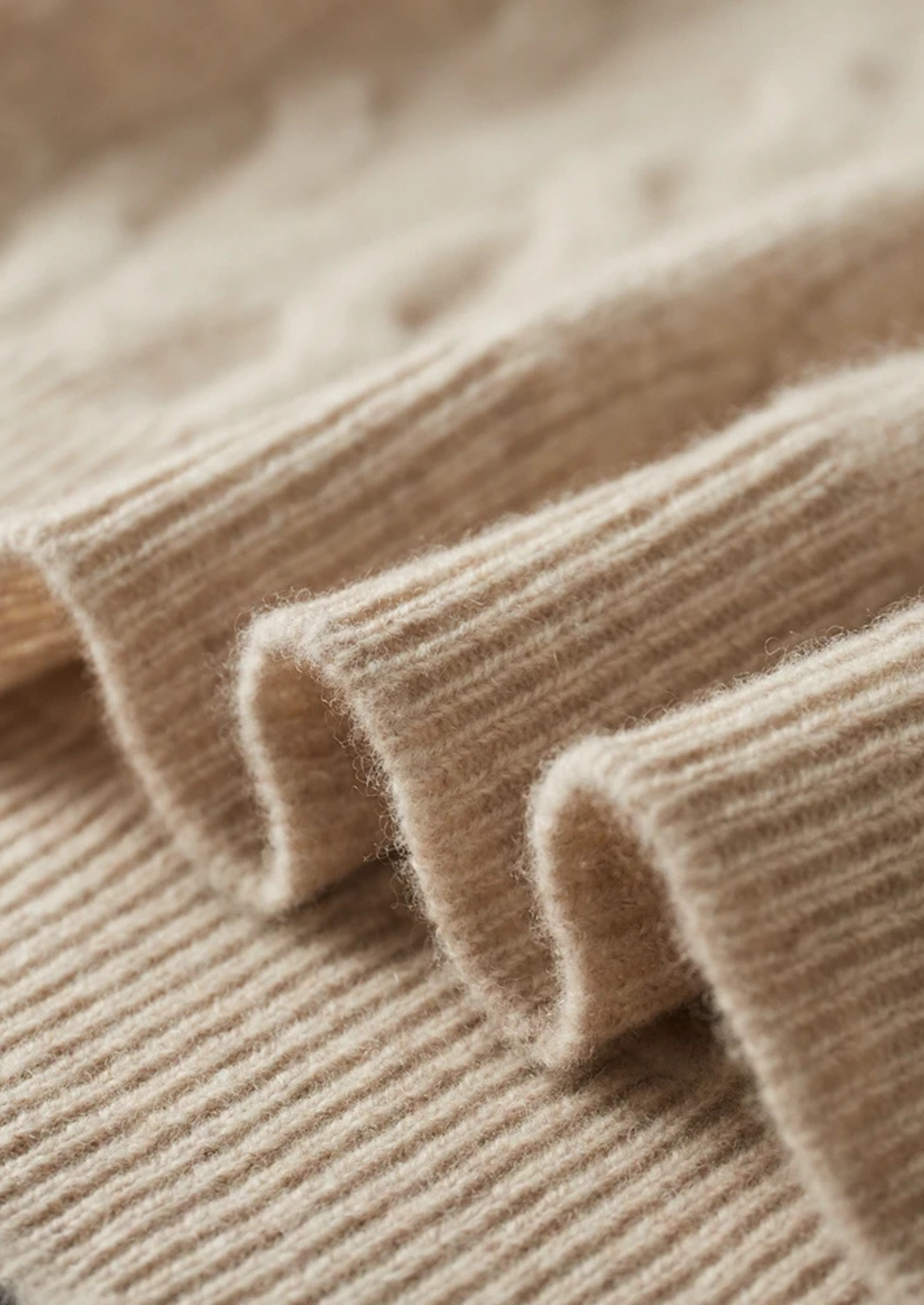 Veroux Mode | Men’s Pure Extra-Fine Merino Wool Cable Half Zip