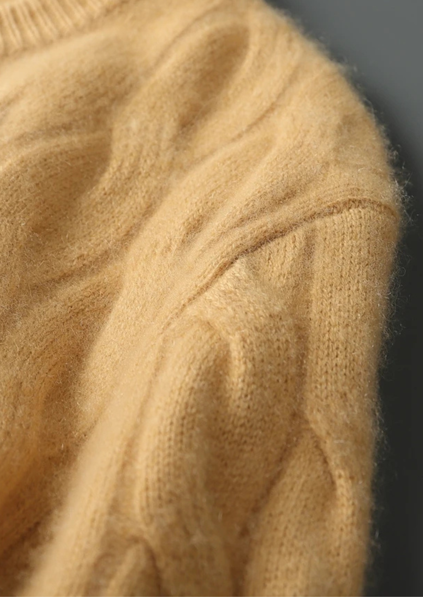 Veroux Mode | Men’s Premium Cashmere Cable Crewneck