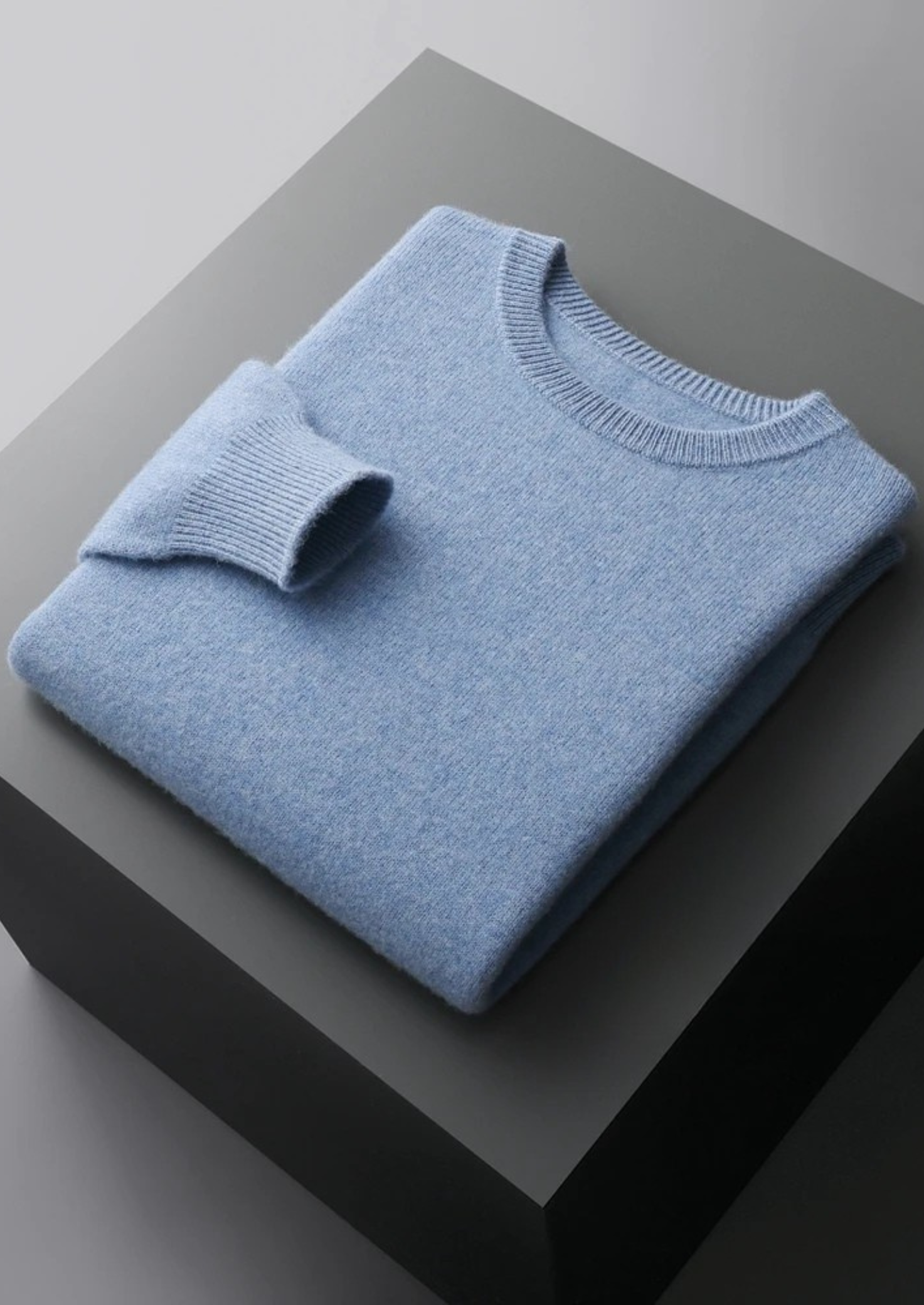 Veroux Mode | Men’s Pure Extra-Fine Merino Wool Classic Crewneck