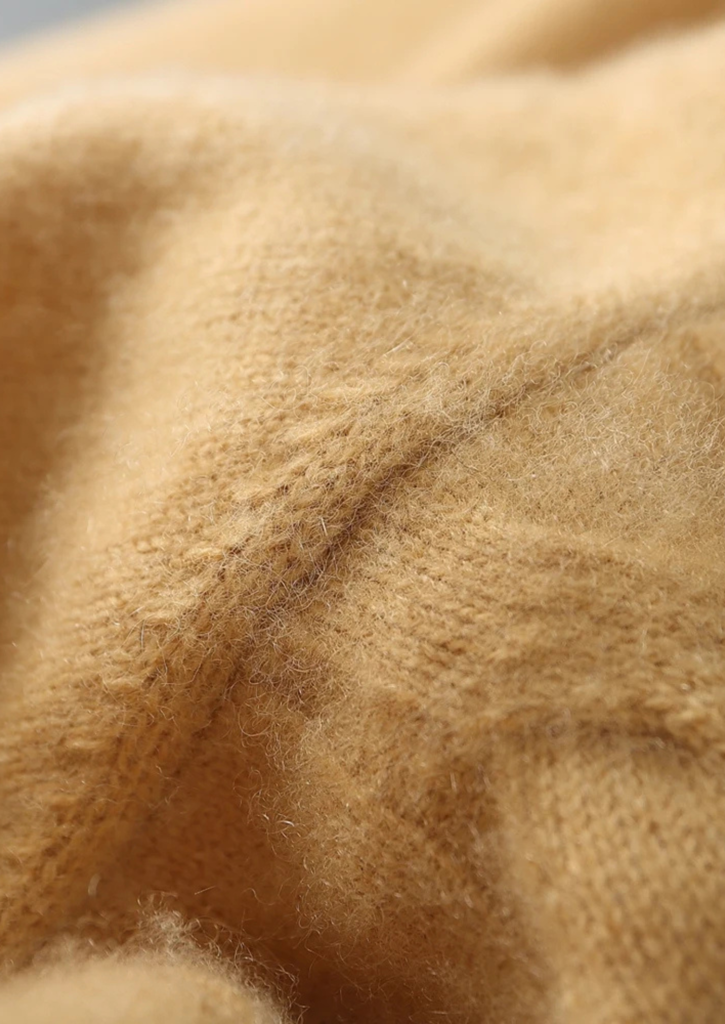 Veroux Mode | Men’s Premium Cashmere Cable Crewneck