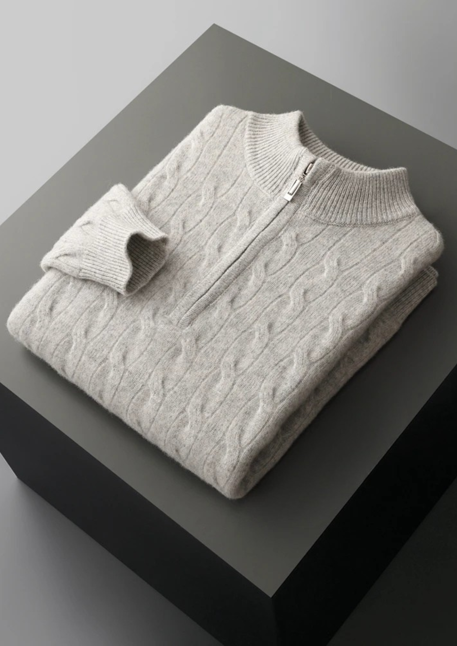 Veroux Mode | Men’s Pure Extra-Fine Merino Wool Cable Half Zip