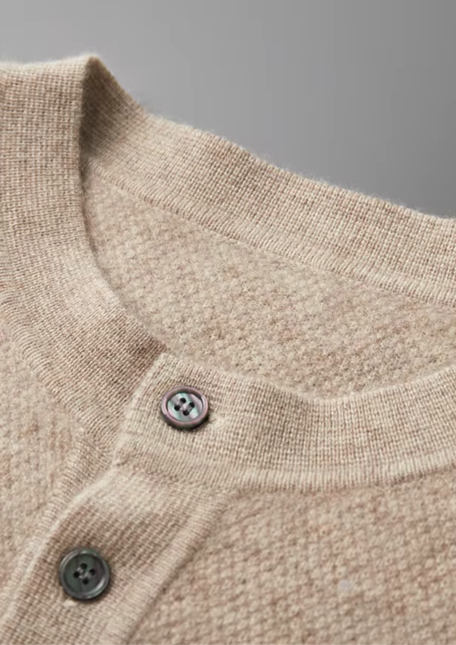 Veroux Mode | Men’s Premium Cashmere Classic Henley Sweater