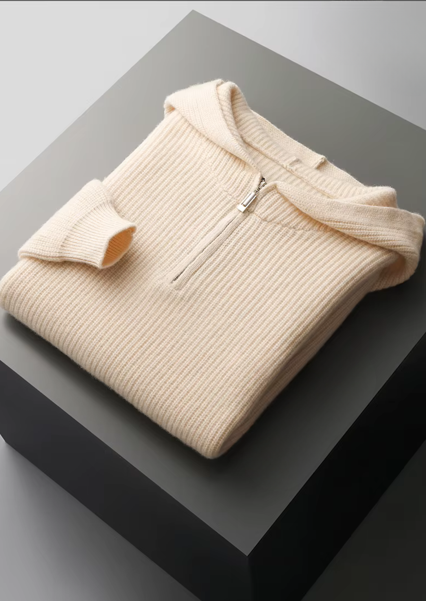Veroux Mode | Men’s Pure Extra-Fine Merino Wool Half Zipper Hoodie