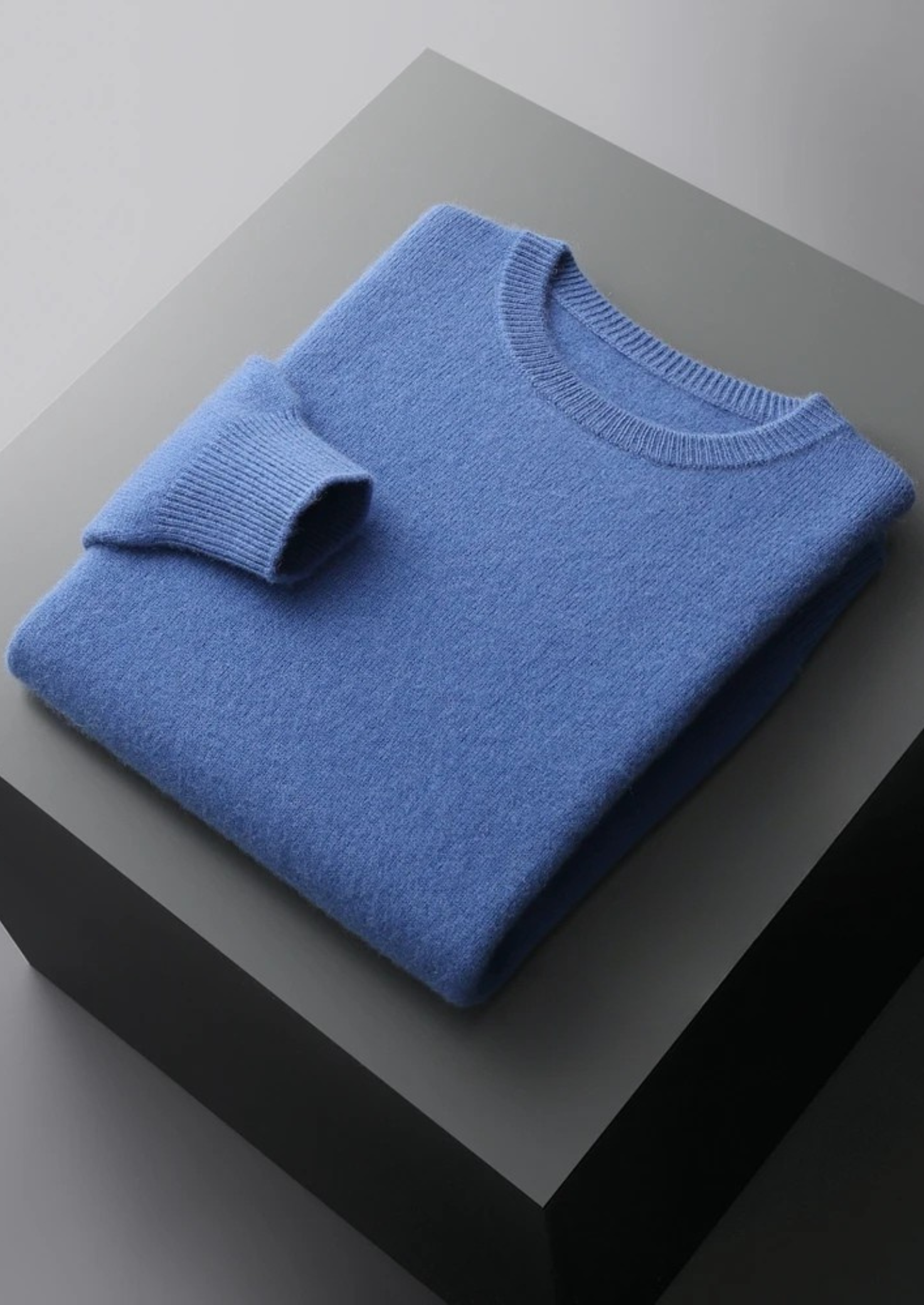 Veroux Mode | Men’s Pure Extra-Fine Merino Wool Classic Crewneck