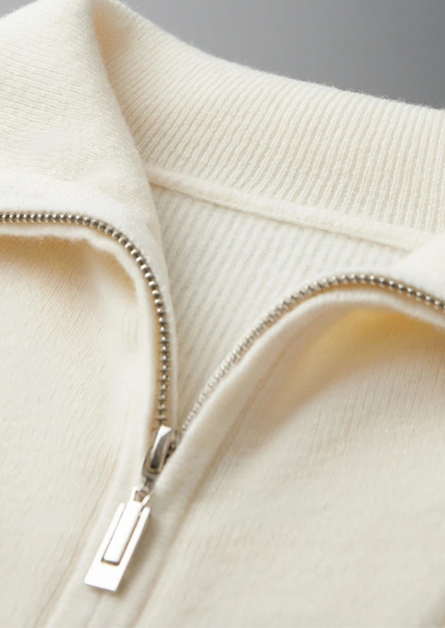 Veroux Mode | Men’s Premium Cashmere Ribbed Half-Zip Sweater