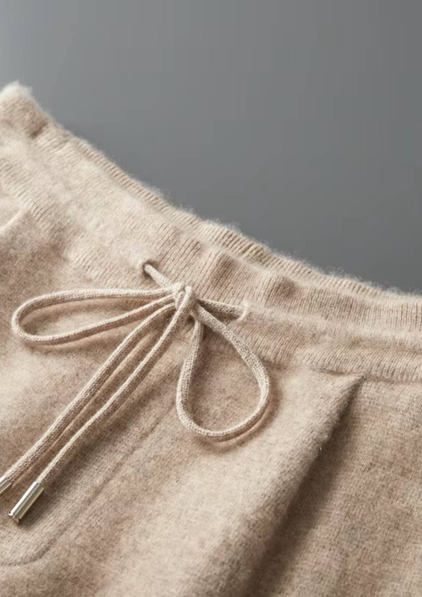 Veroux Mode | Men’s Premium Cashmere Pleated Trousers