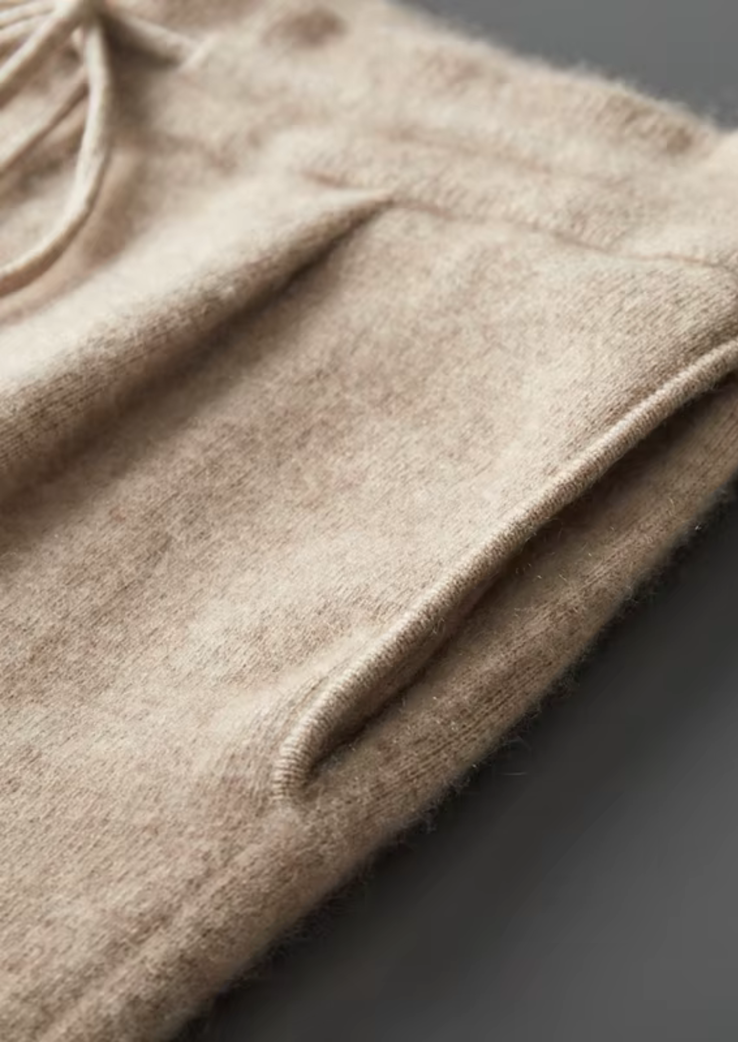 Veroux Mode | Men’s Premium Cashmere Pleated Trousers