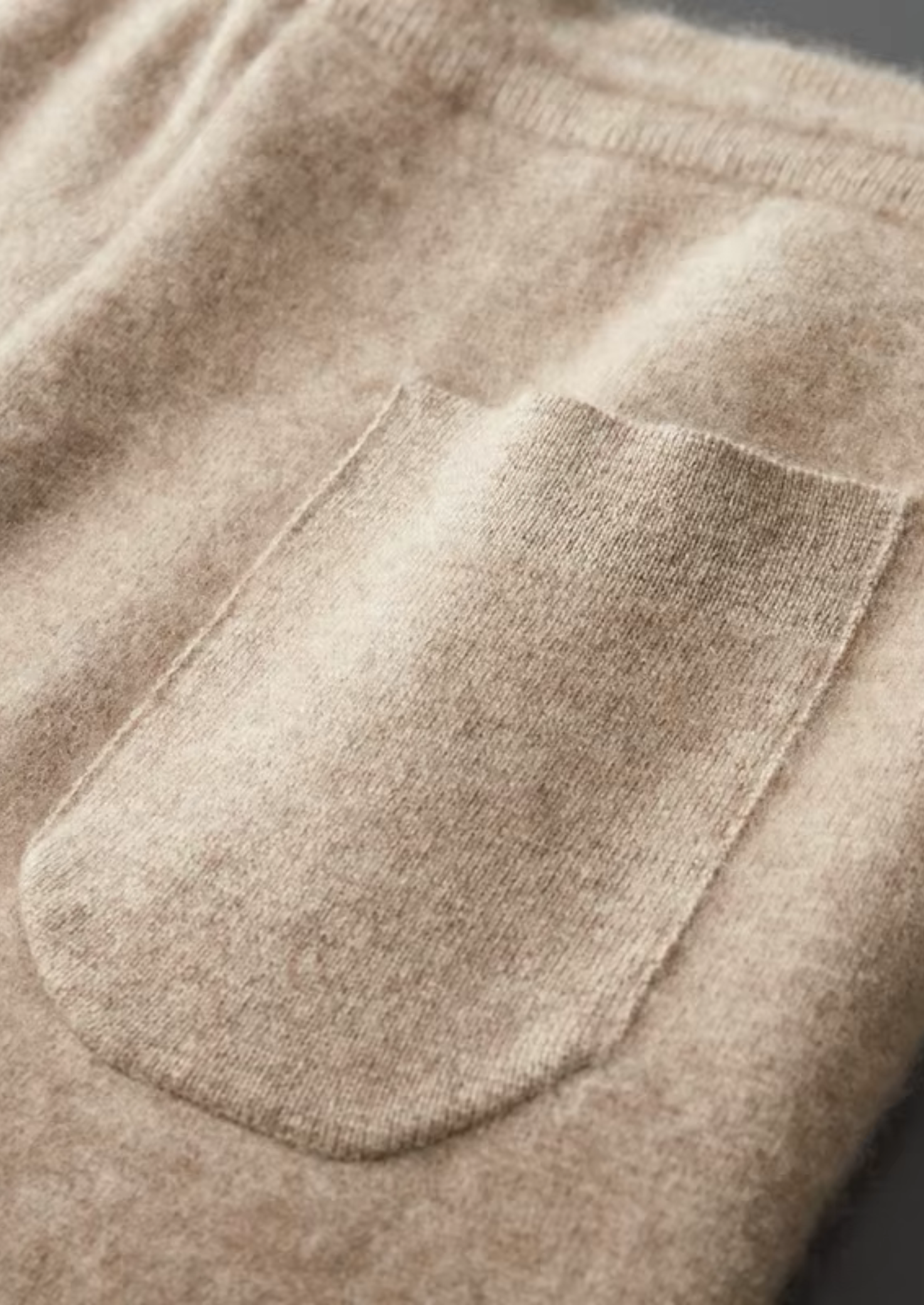 Veroux Mode | Men’s Premium Cashmere Pleated Trousers