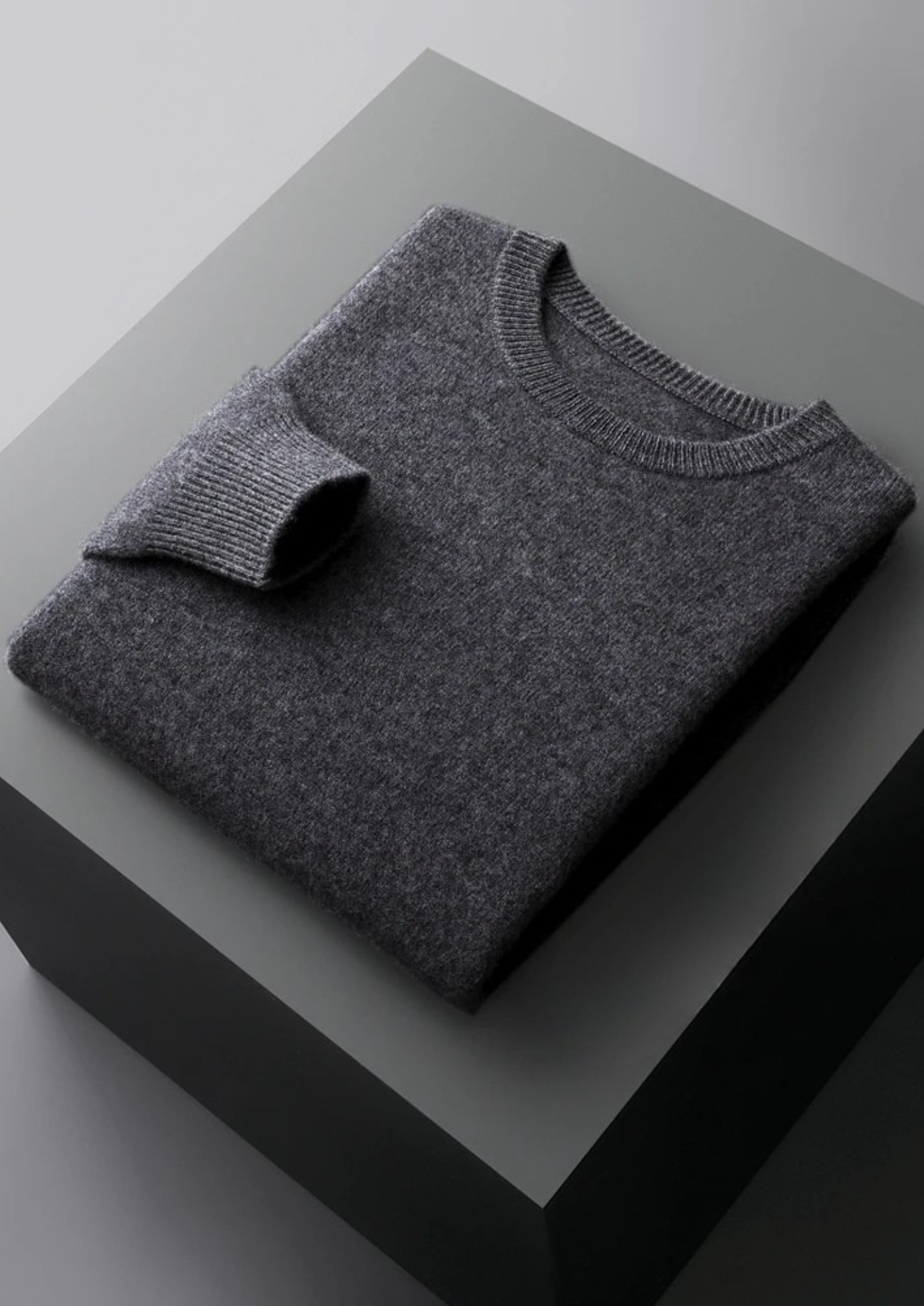 Veroux Mode | Men’s Pure Extra-Fine Merino Wool Classic Crewneck