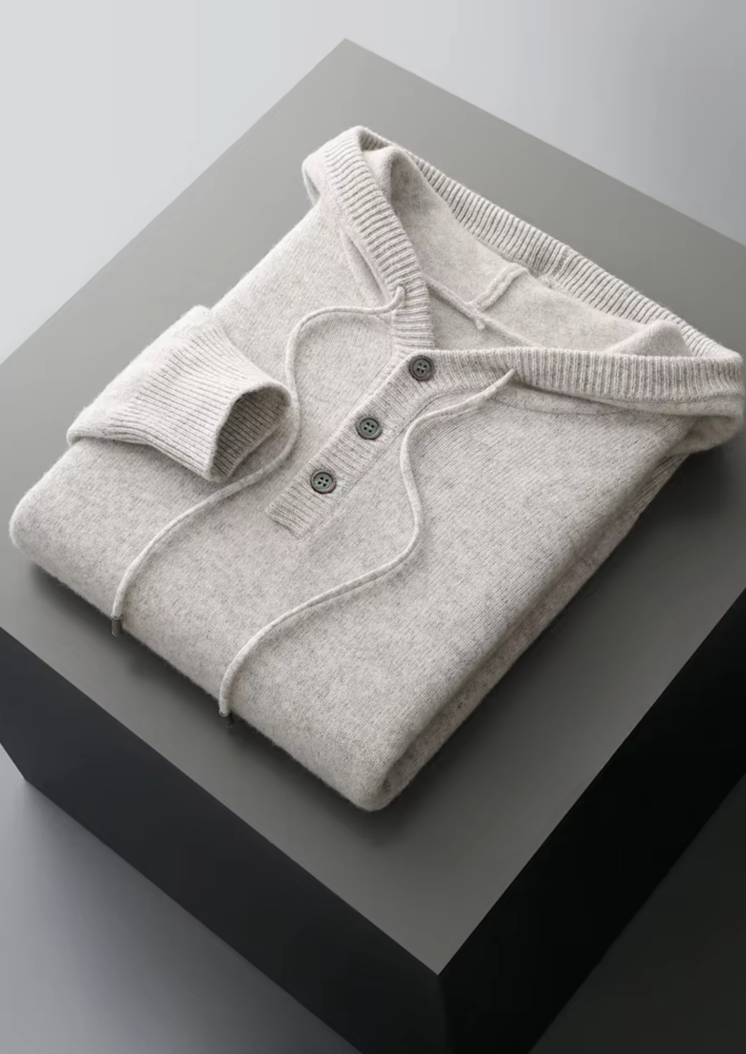 Veroux Mode | Men’s Pure Extra-Fine Merino Wool Button Hoodie