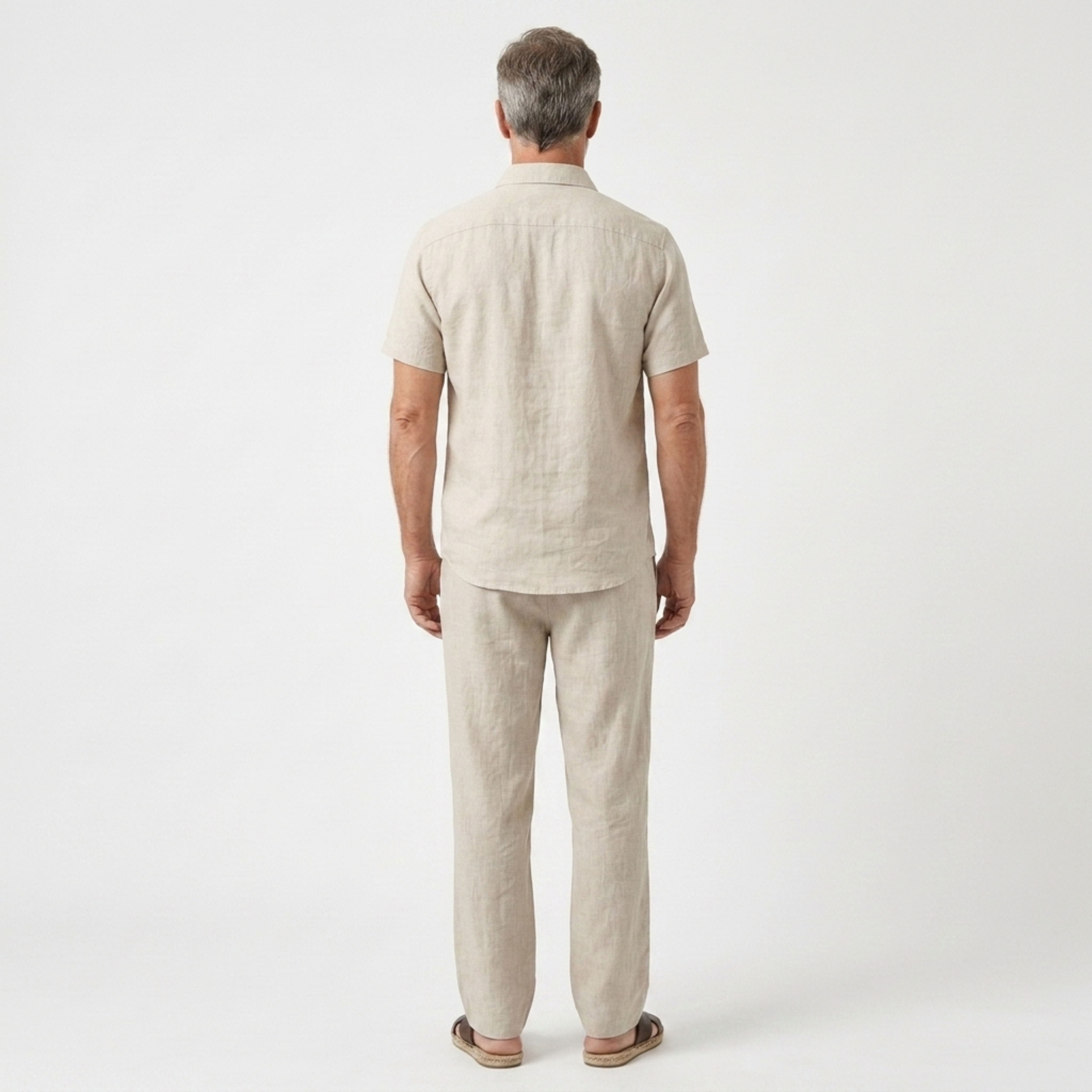 Linen two-piece set for men — relaxed fit — beach holiday