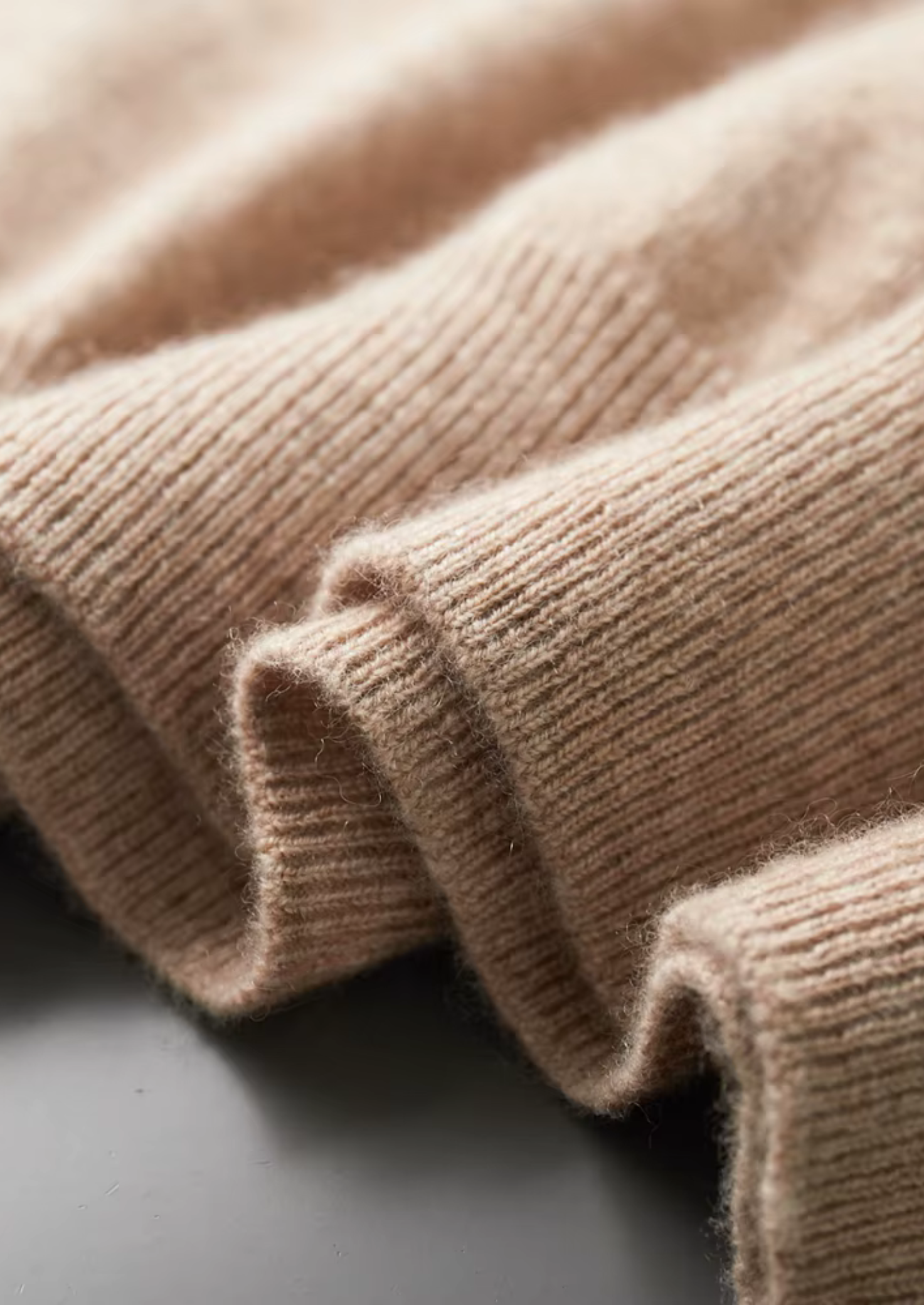 Veroux Mode | Men’s Premium Cashmere Classic Crewneck T-Shirt