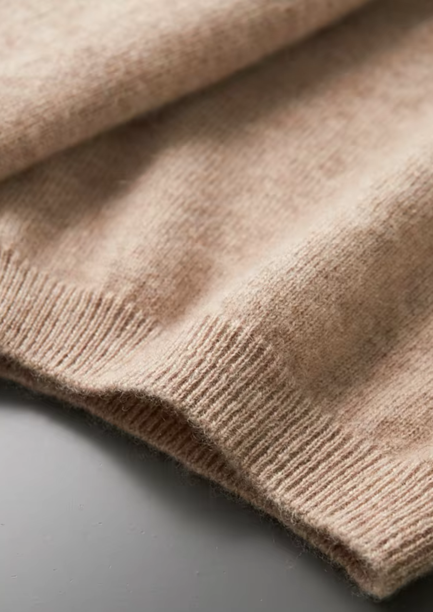 Veroux Mode | Men’s Premium Cashmere Classic Crewneck T-Shirt