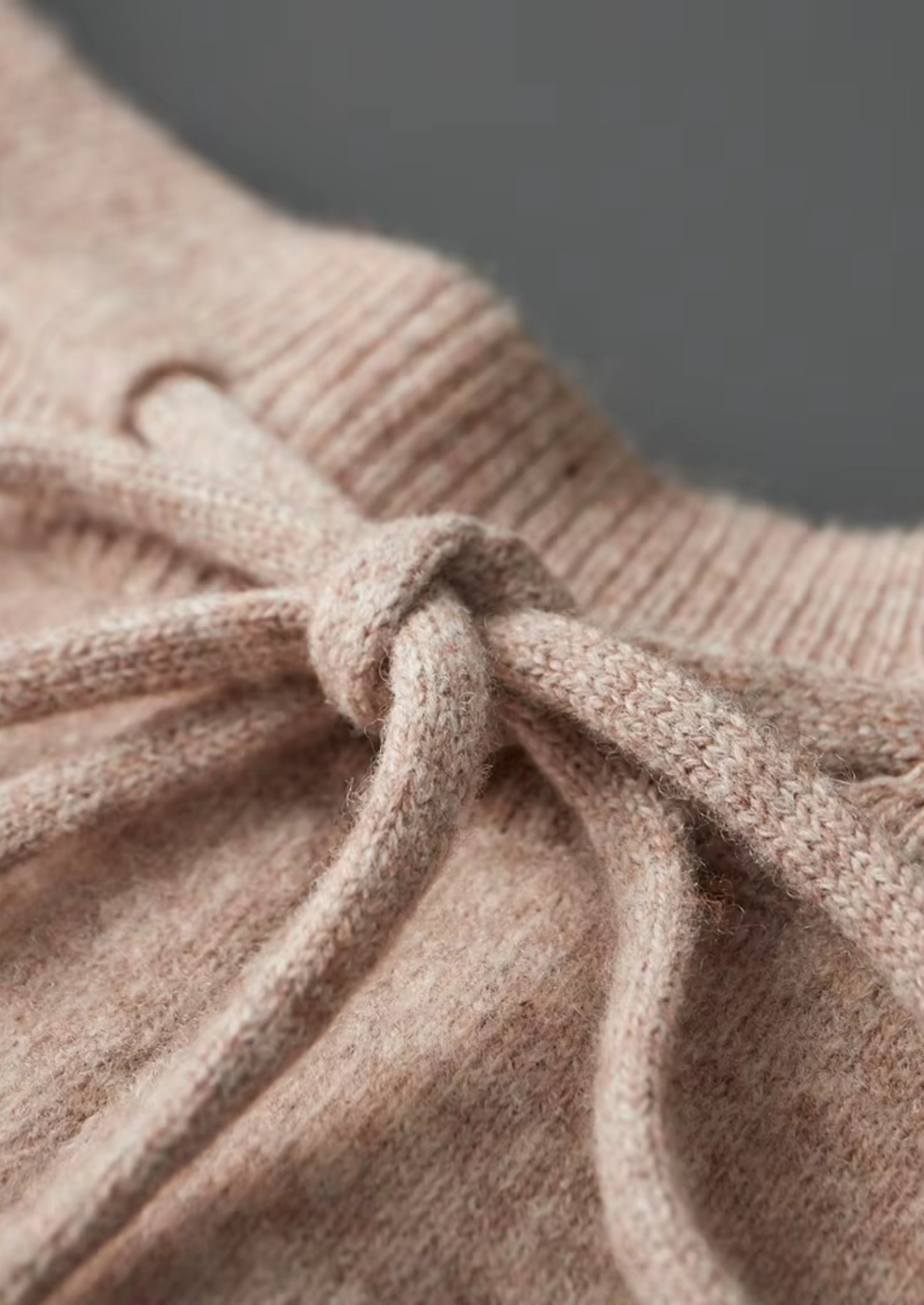 Veroux Mode | Men’s Pure Extra-Fine Merino Wool Leisure Trousers