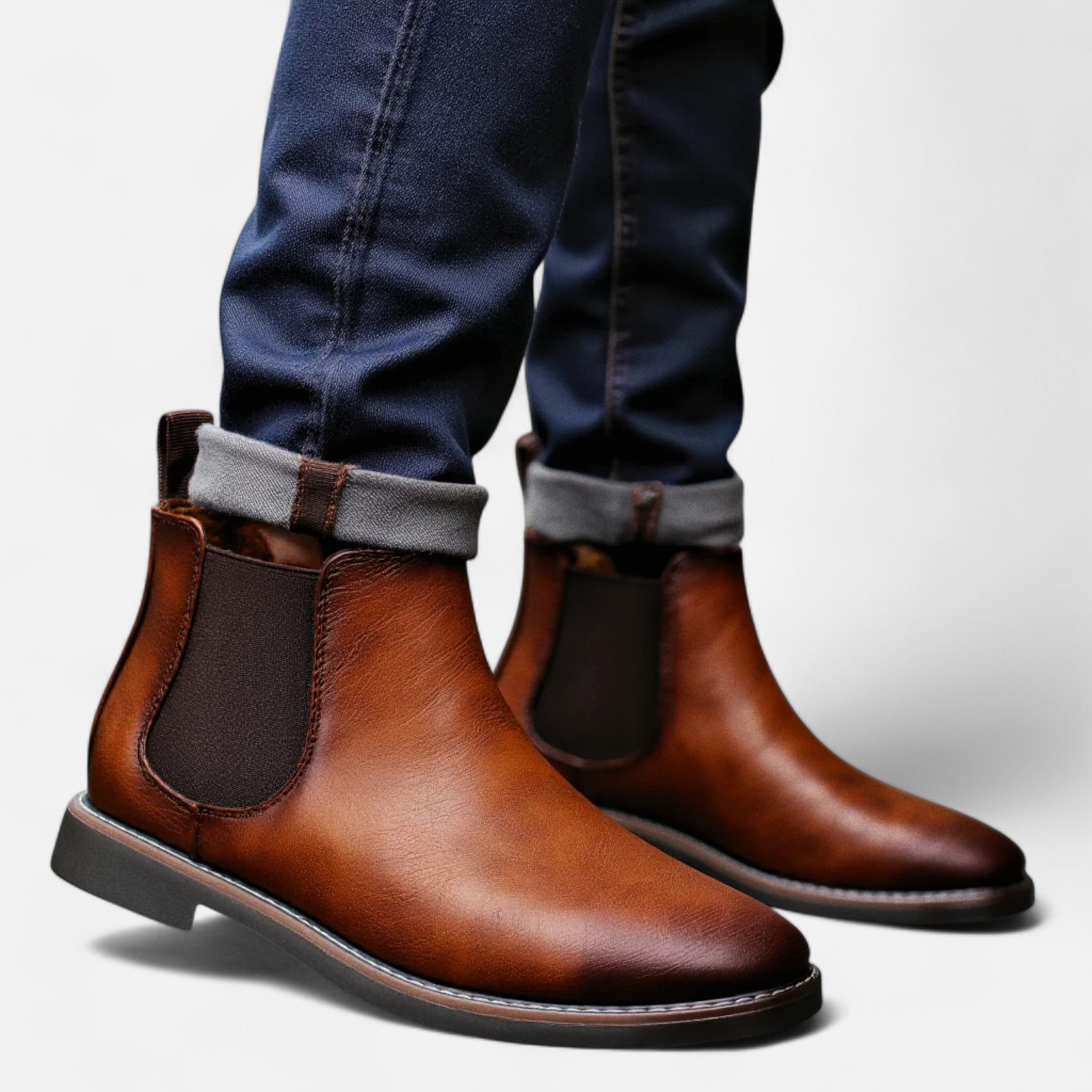 Veroux Mode | Men’s Heritage Chelsea Boots