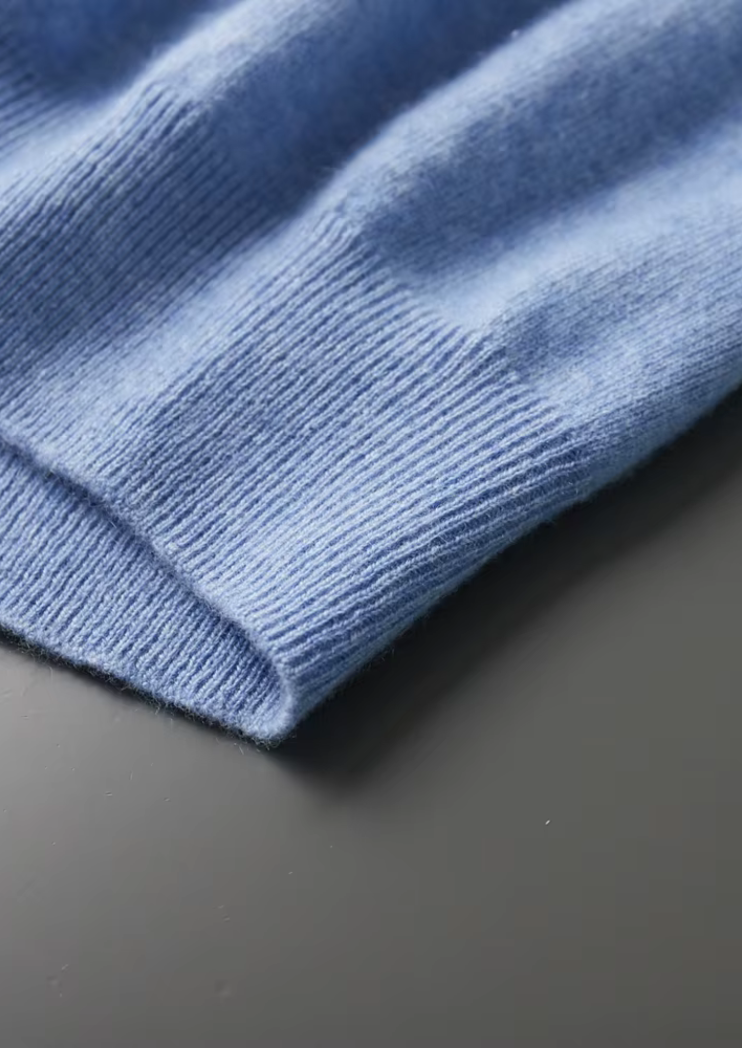 Veroux Mode | Men’s Premium Cashmere Classic Crewneck T-Shirt