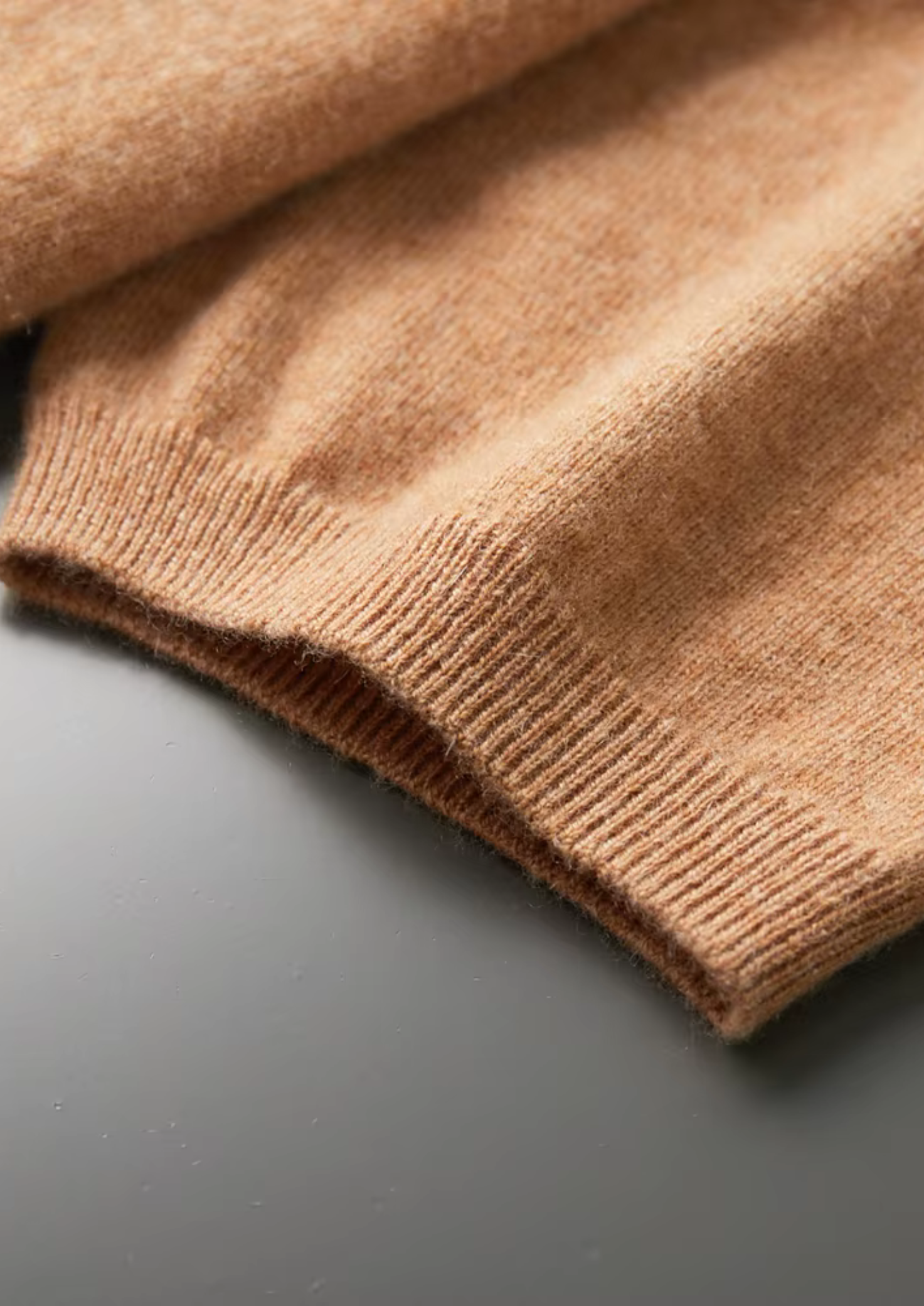 Veroux Mode | Men’s Premium Cashmere Classic Crewneck T-Shirt