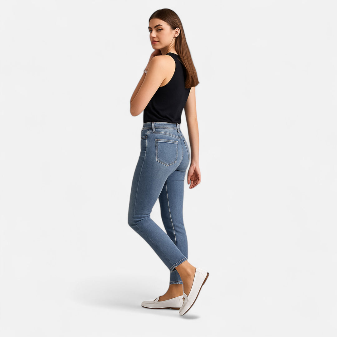 Veroux Mode | Women’s Heritage Round-Toe Loafers